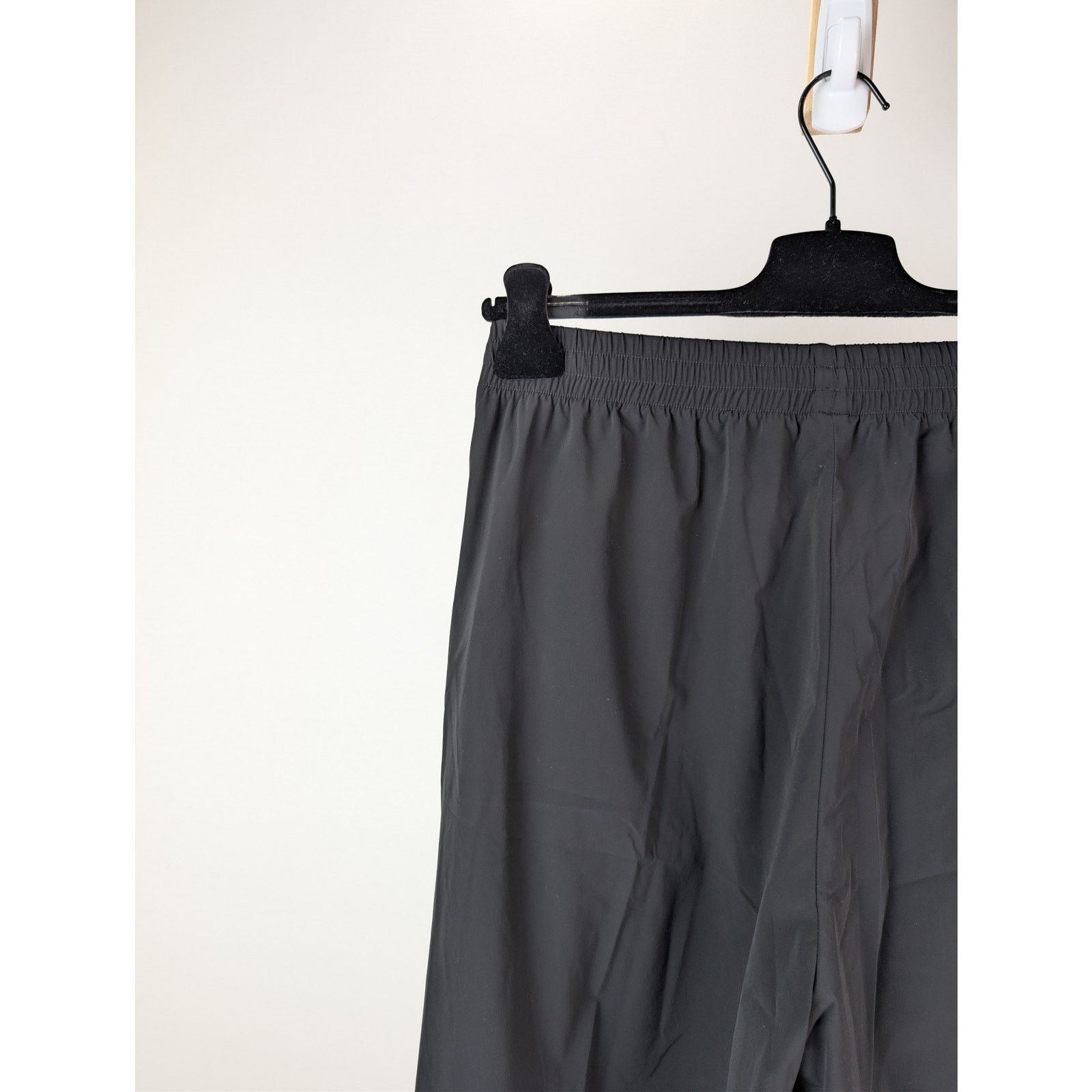 Balenciaga o1rshd1 Activewear Track Pants in Black Size US 32 / EU 48 - 15 Thumbnail