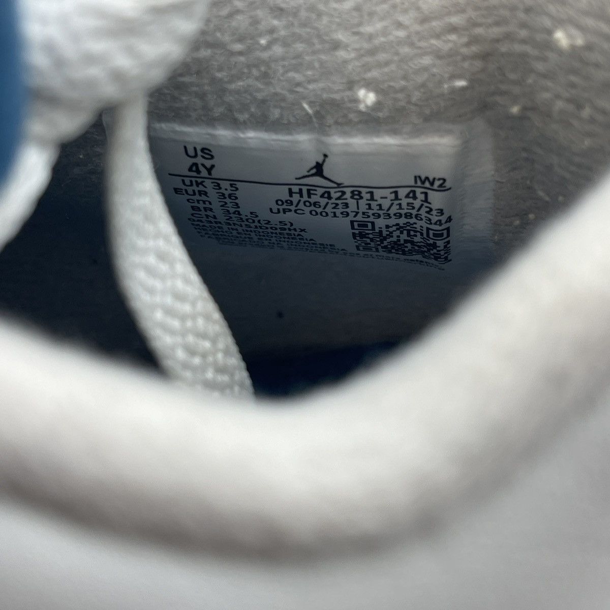 Jordan Brand Air Jordan 4 military blue Size US 4 / IT 34 - 8 Thumbnail
