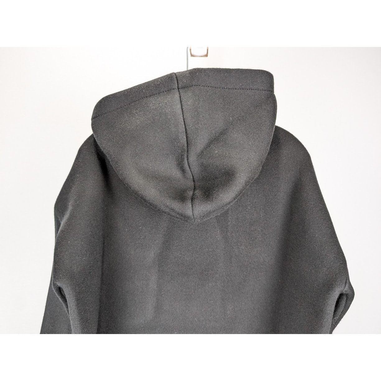 Bottega Veneta o1rshd1 Pullover Cash Hoodie in Black Size US M / EU 48-50 / 2 - 10 Thumbnail