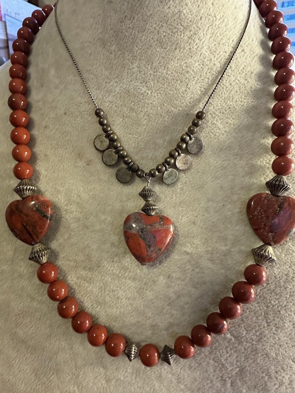 Studio D'Artisan Vintage Set Red Jasper Brecciated Stone Bead Chalcedony Vein Size ONE SIZE - 1 Thumbnail
