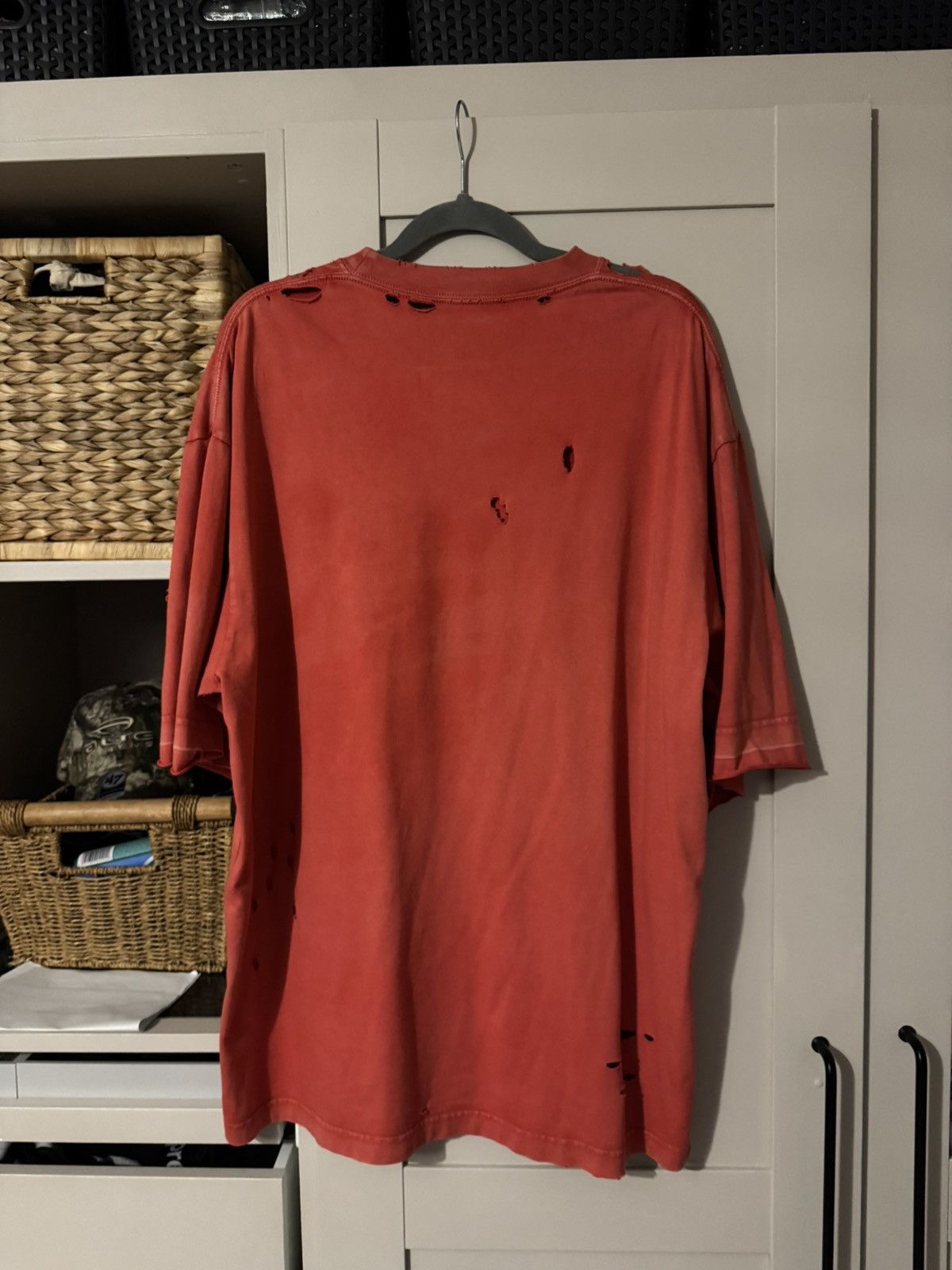 Balenciaga Balenciaga maison fondee t shirt red/pink Size US S / EU 44-46 / 1 - 2 Thumbnail