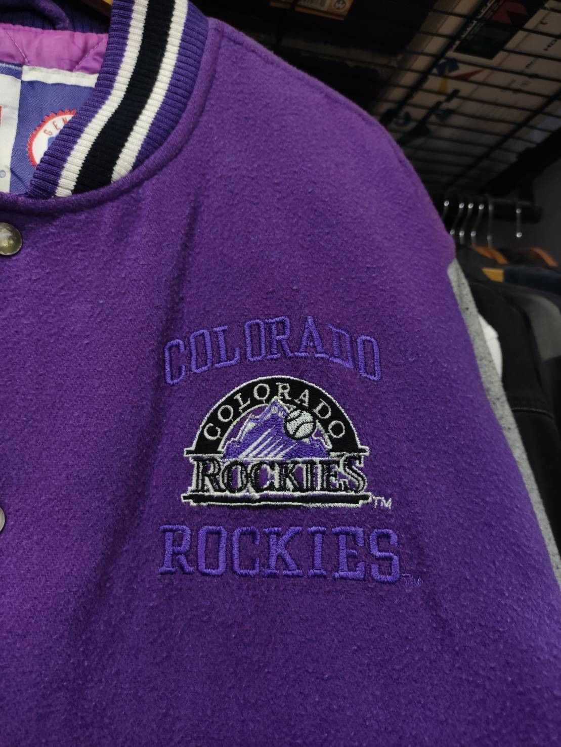 MLB Vtg Colorado Rockies Team MLB Bomber Logo7 Jacket Size US L / EU 52-54 / 3 - 3 Thumbnail