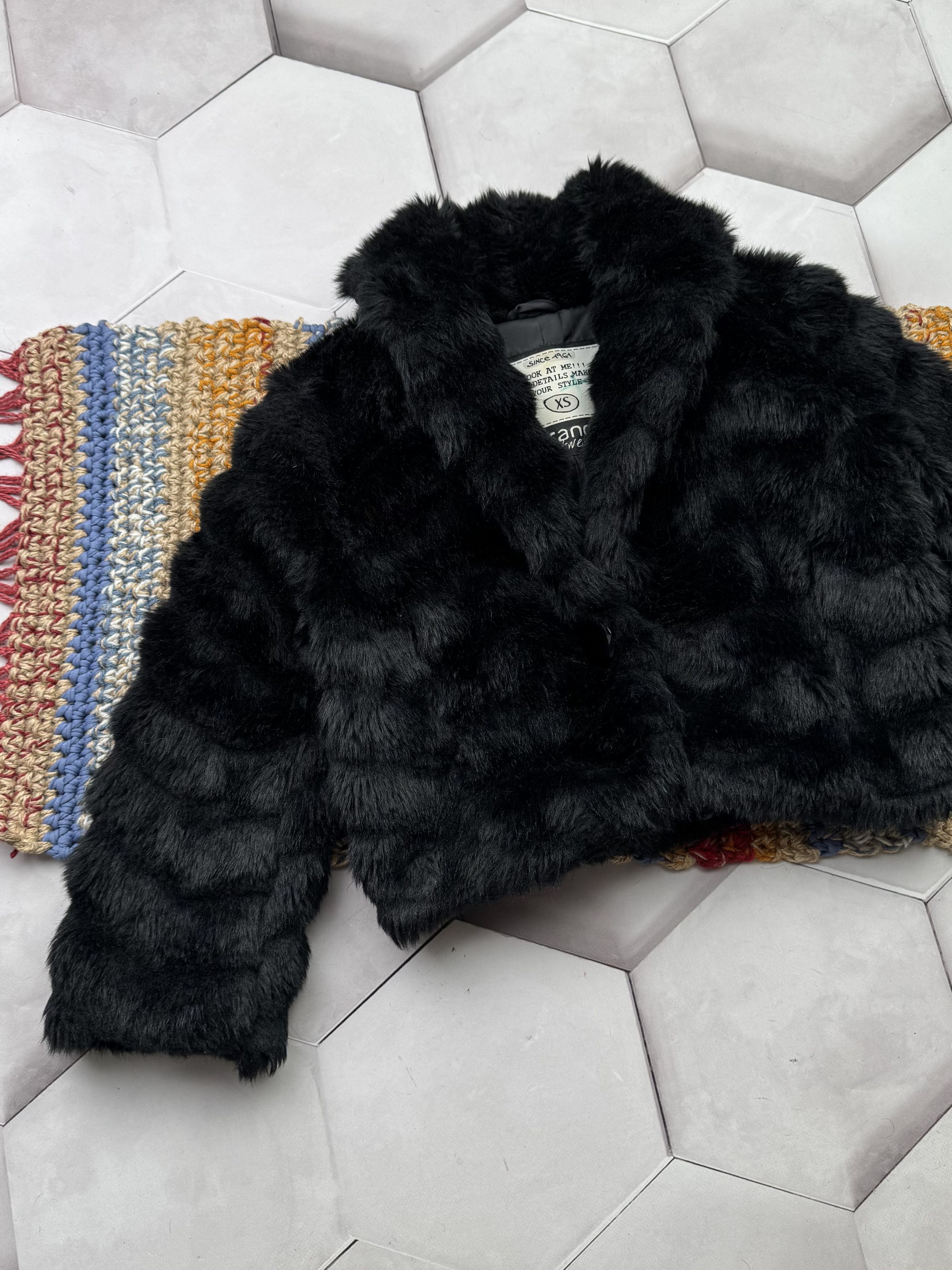 Japanese Brand Vintage Cropped Faux Fur Jacket (E4) Size XS / US 0-2 / IT 36-38 - 2 Thumbnail