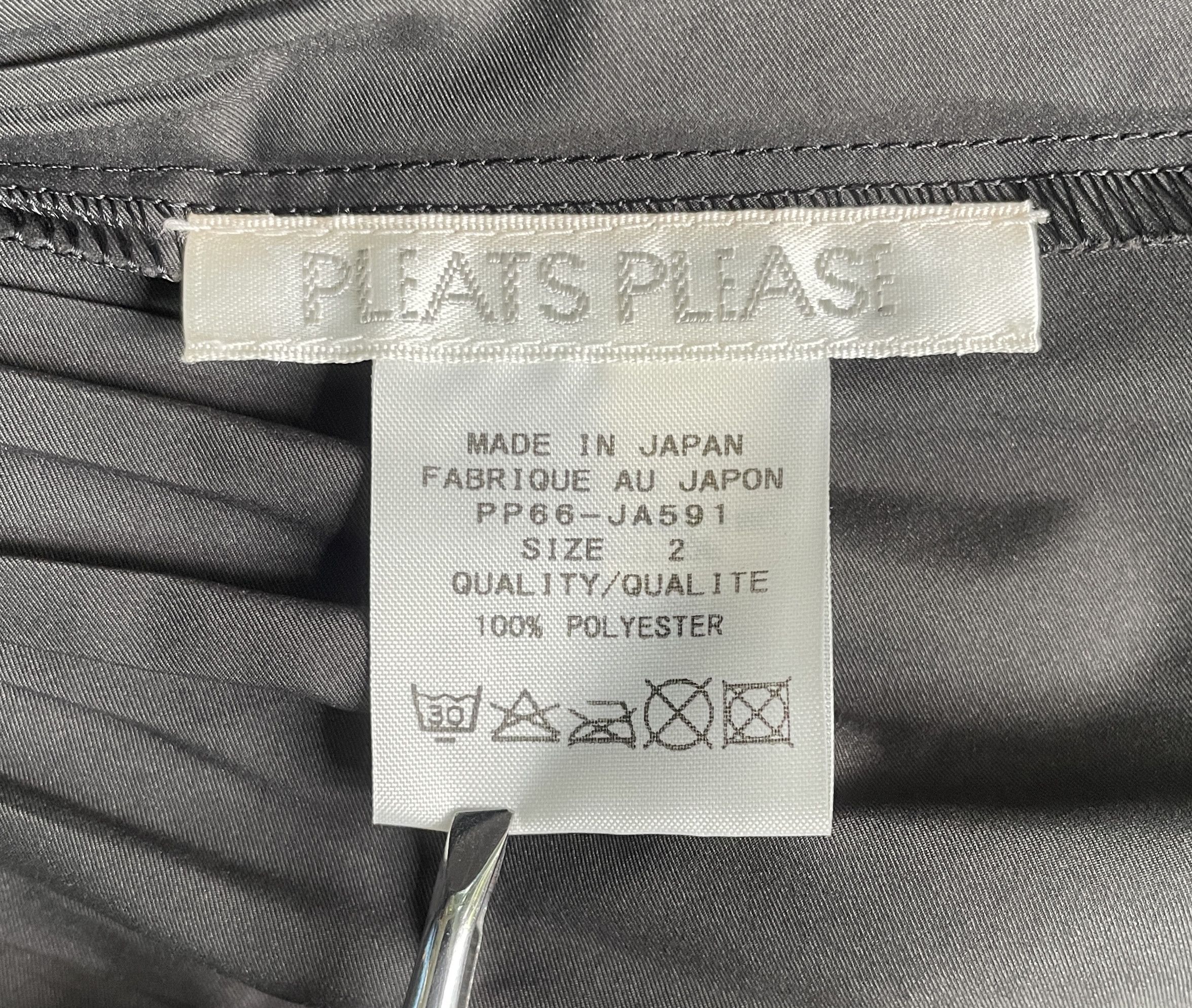Pleats Please Issey Miyake PLEATS PLEASE Long Light Jacket Size US M / EU 48-50 / 2 - 5 Thumbnail