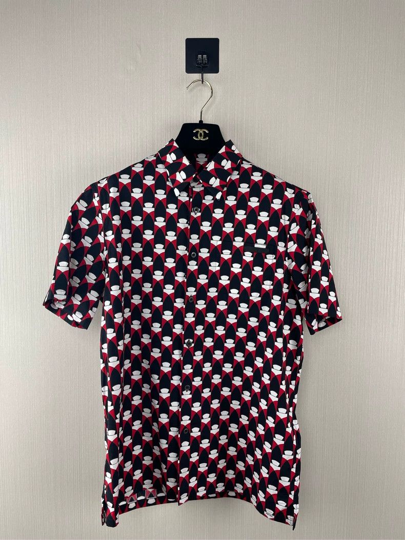 Prada Prada Size 38 Full-printed shirt with short sleeves 2503-Ne Size US XXS / EU 40 - 1 Thumbnail