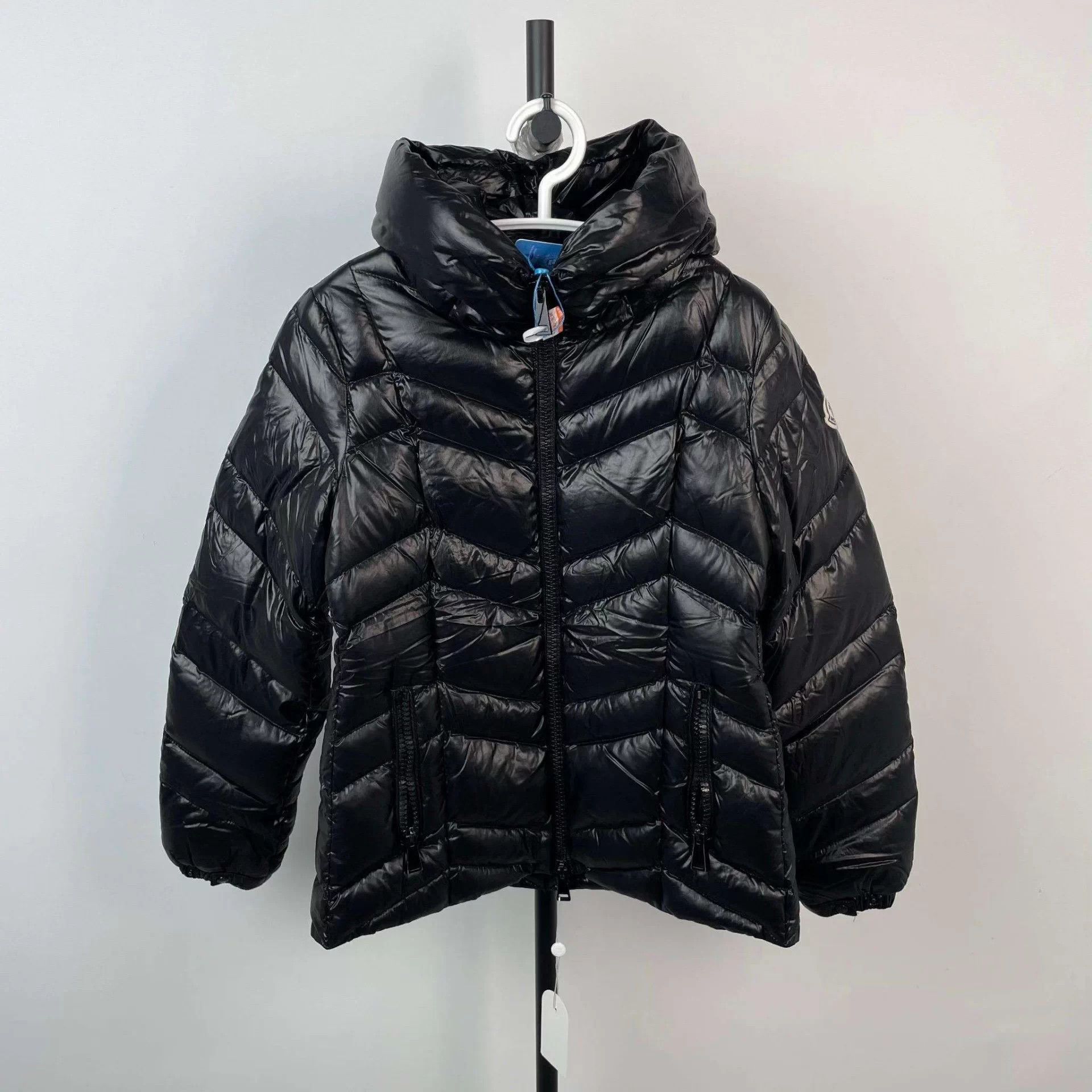 Moncler Moncler 2 Black Down Jacket Size M / US 6-8 / IT 42-44 - 1 Thumbnail