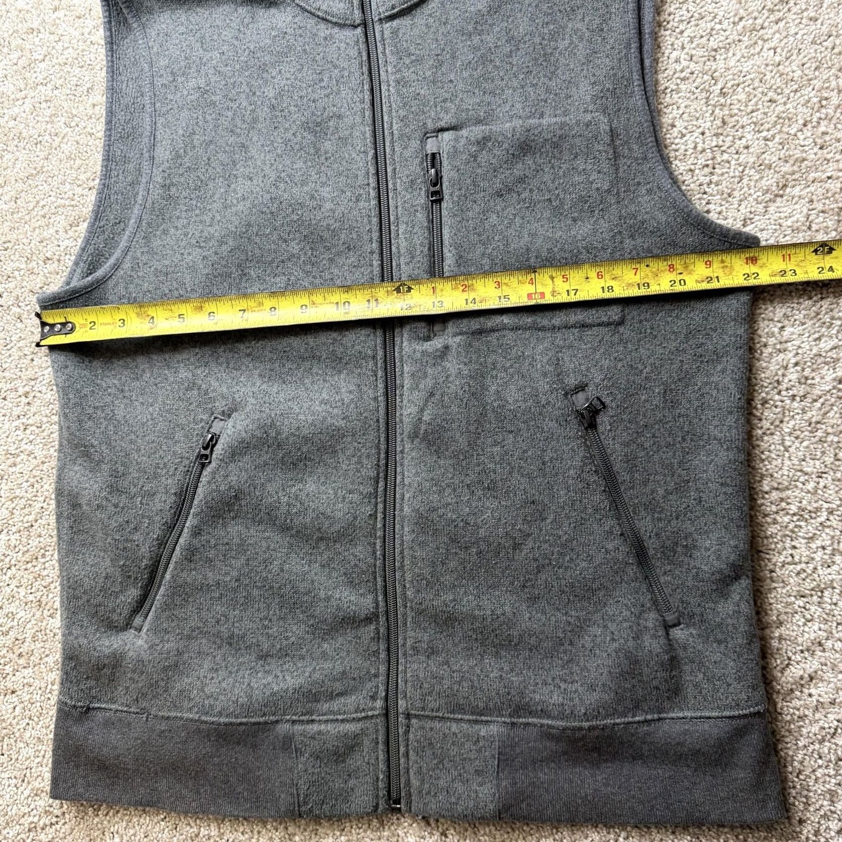 J.Crew J. Crew Vest Mens Large Gray Fleece Full Zip Stand Collar Pockets Outdoor Size US L / EU 52-54 / 3 - 7 Thumbnail