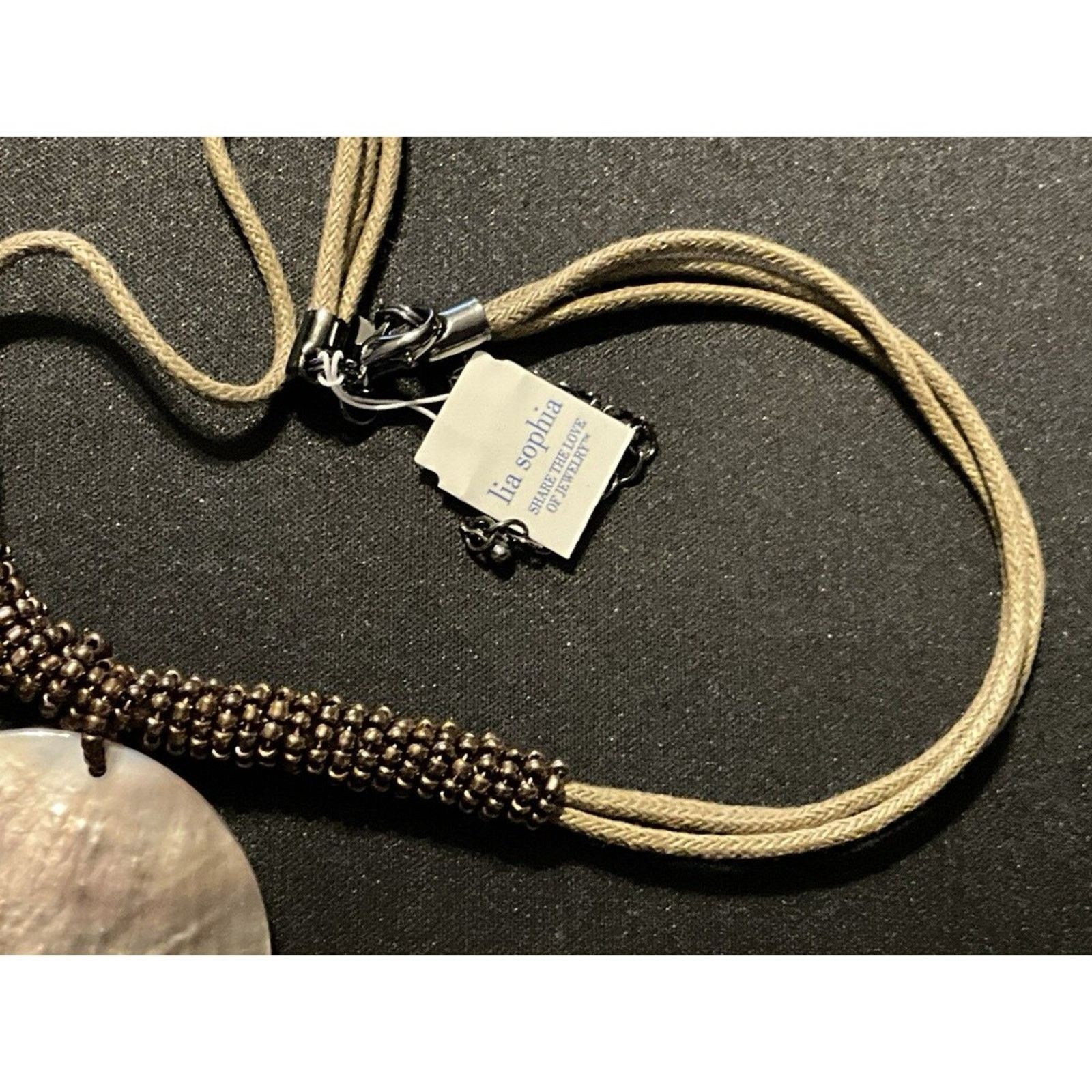 Other Lea Sophia Rope Necklace W/ Albalone Shell Pendant. Size ONE SIZE - 4 Thumbnail