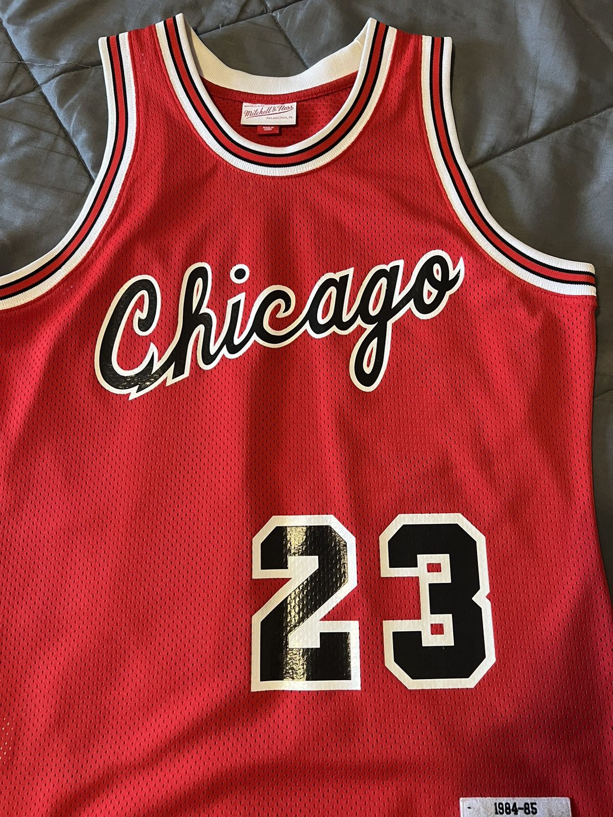Mitchell & Ness × NBA Michael Jordan authentic rookie jersey Size US M / EU 48-50 / 2 - 3 Thumbnail