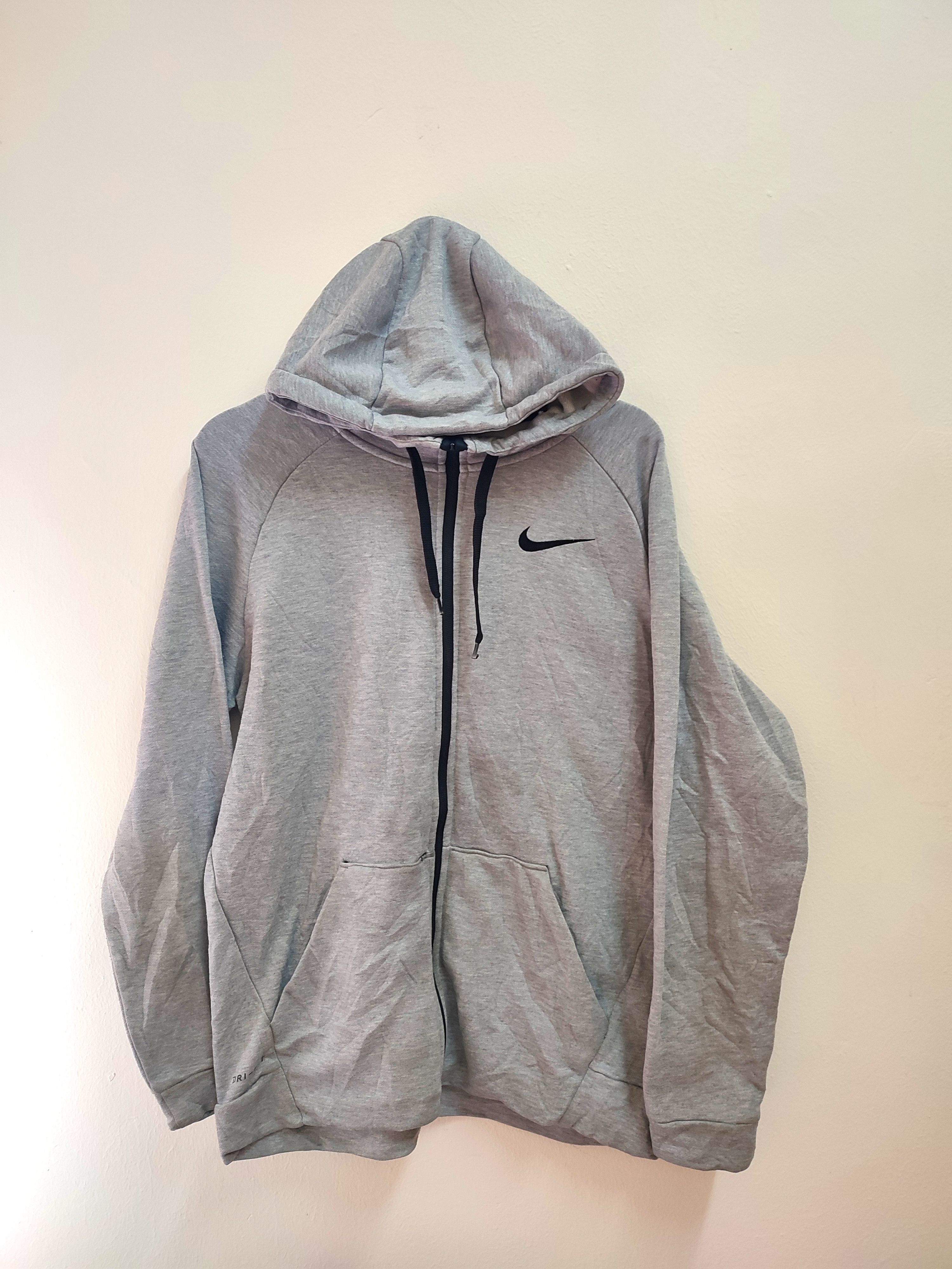 Nike Y2k Nike Dri Fit Zip Up Hoodies Size US L / EU 52-54 / 3 - 5 Thumbnail