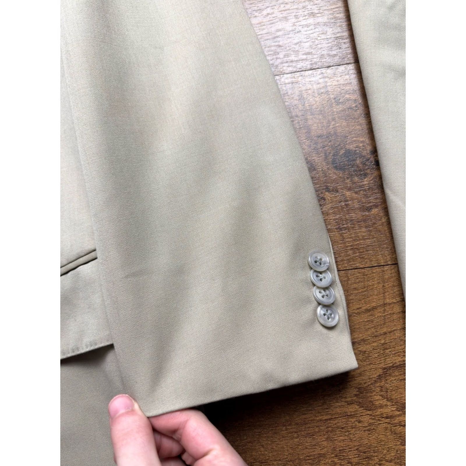 Ermenegildo Zegna Ermenegildo Zegna Suit Mens 46 Beige SARTORIAL 2pc Wool Men 46R 37X27 Switzerland Size 46R - 6 Thumbnail