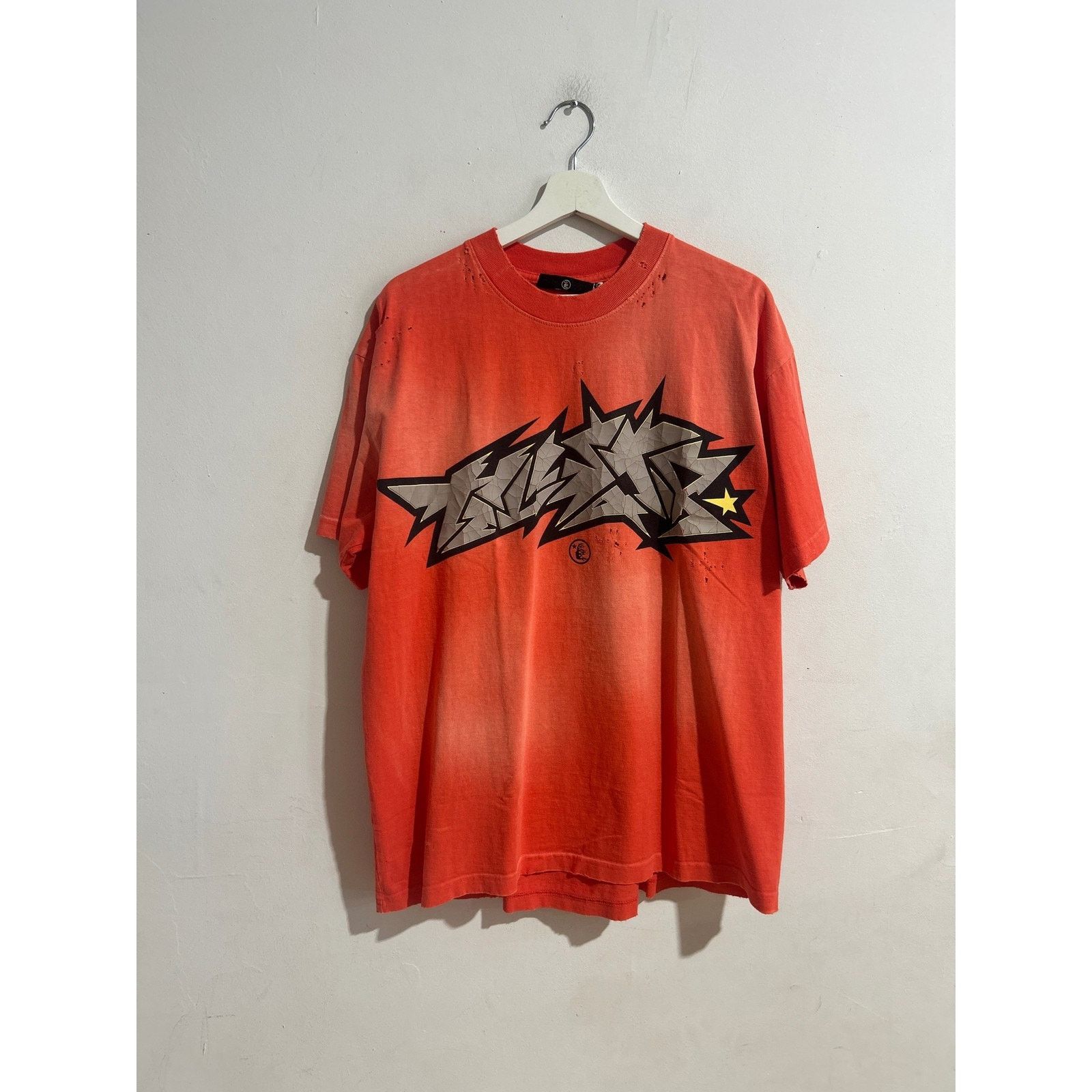 HELLSTAR HELLSTAR RED CRACK PRINT TEE SIZE LARGE NEW Size US L / EU 52-54 / 3 - 1 Thumbnail