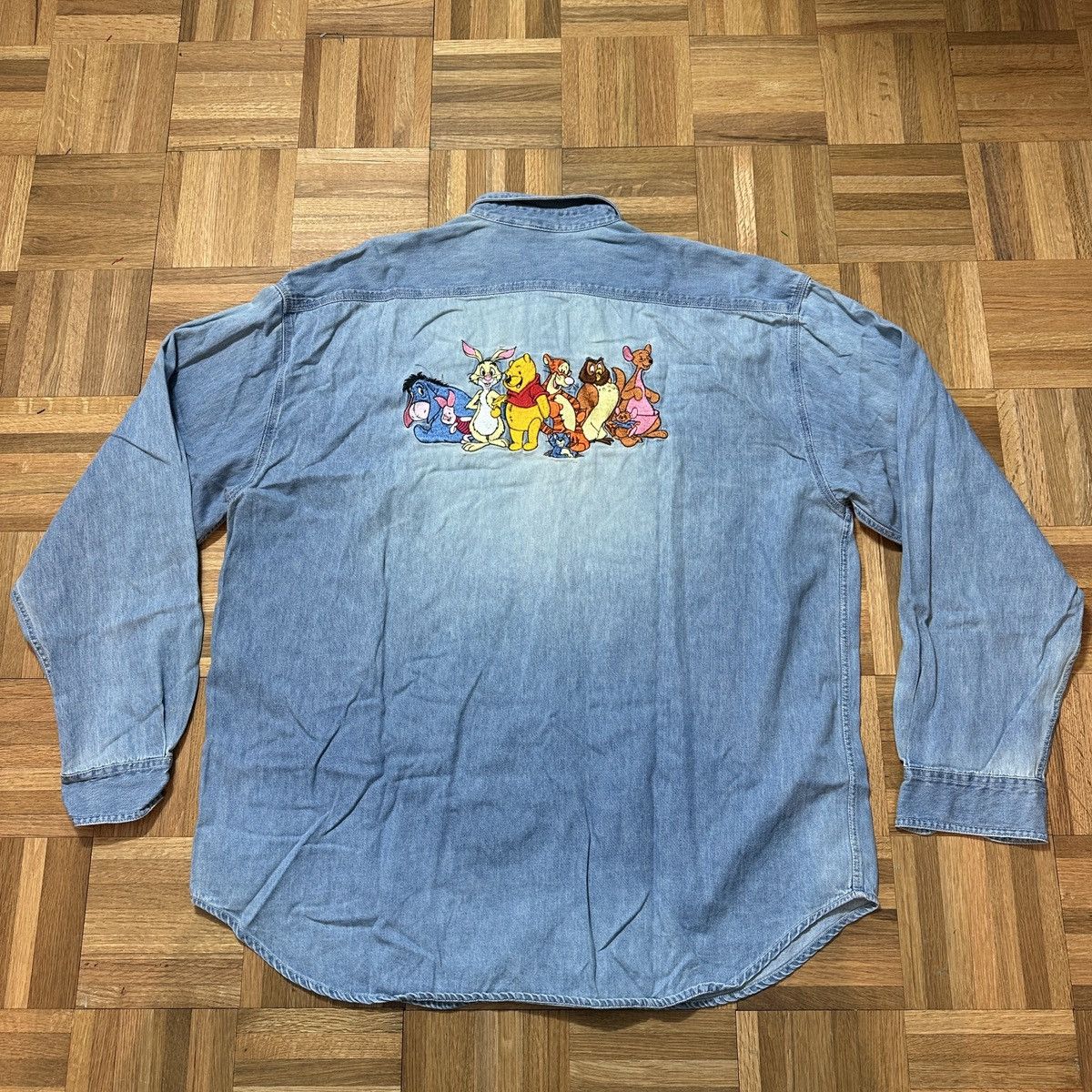 Disney Vintage Disney Winnie the Pooh denim shirt Size US XL / EU 56 / 4 - 1 Thumbnail