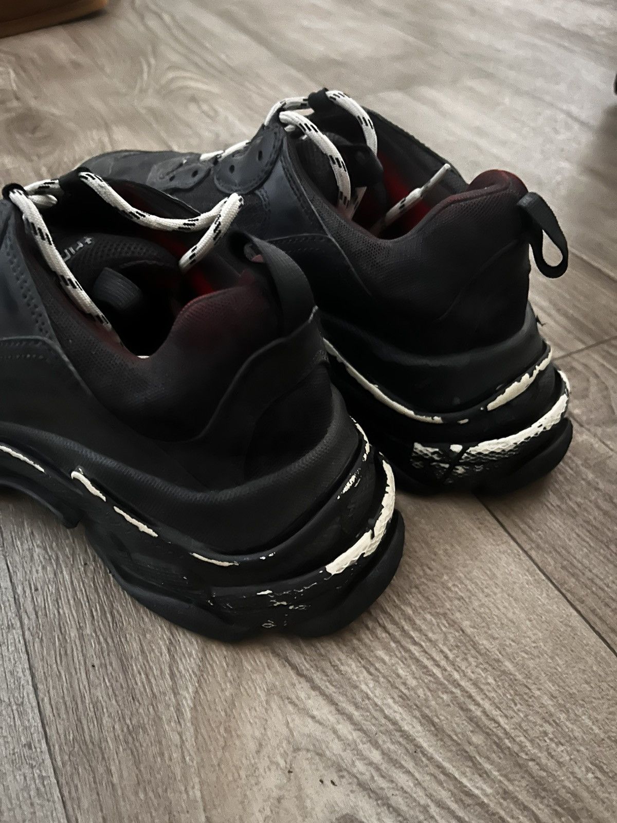 Balenciaga Balenciaga triple S size 42 black/red Size US 9 / EU 42 - 3 Thumbnail