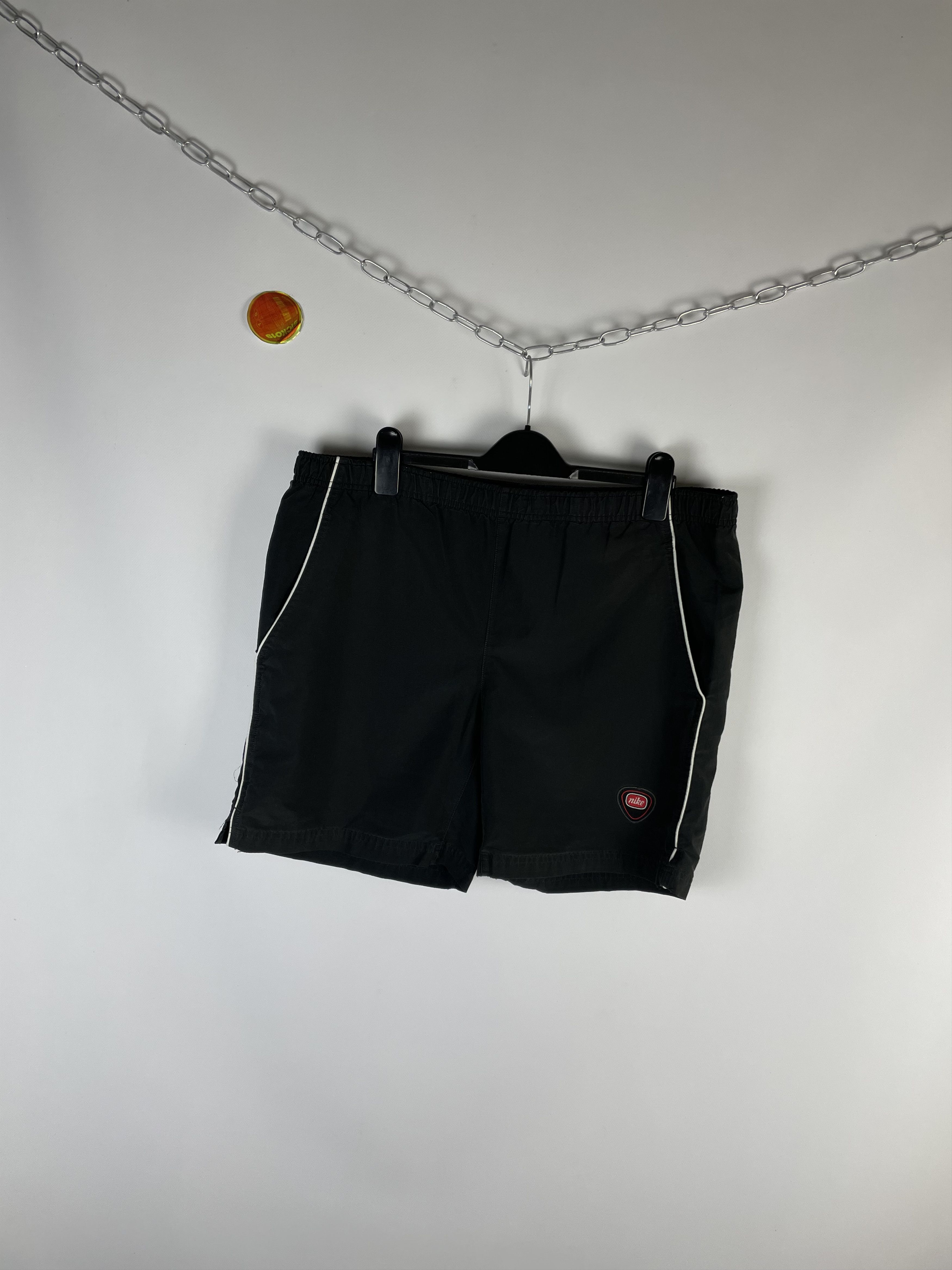 Nike Vintage Nike Shorts Y2k Size US 32 / EU 48 - 2 Thumbnail