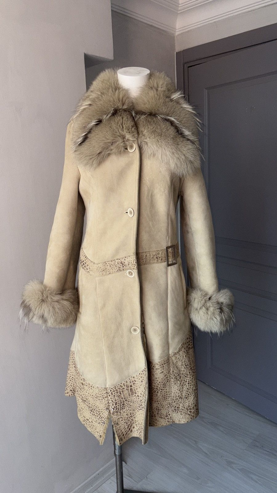 Vintage Rafaello Milano fur coat Size M / US 6-8 / IT 42-44 - 16 Thumbnail