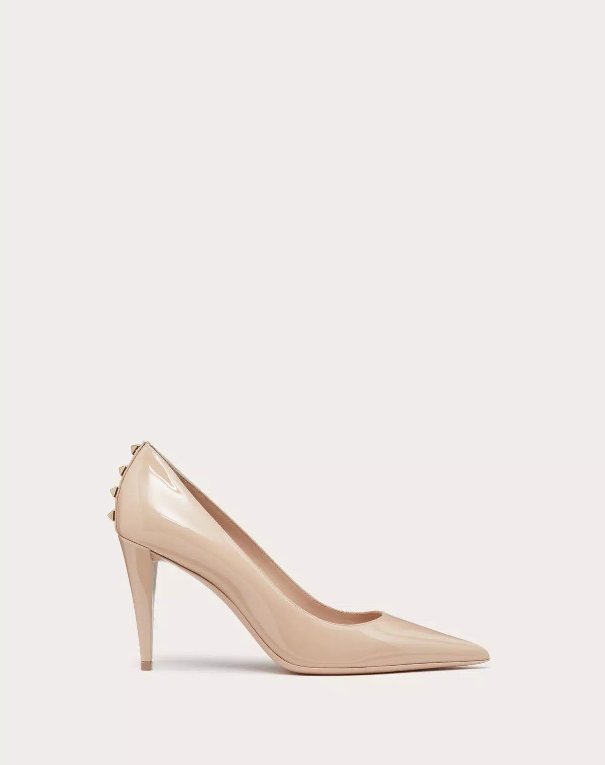Valentino o1s1wg110426 Rockstud Patent-Leather 90mm Pumps in Beige Size US 9 / IT 39 - 1 Thumbnail