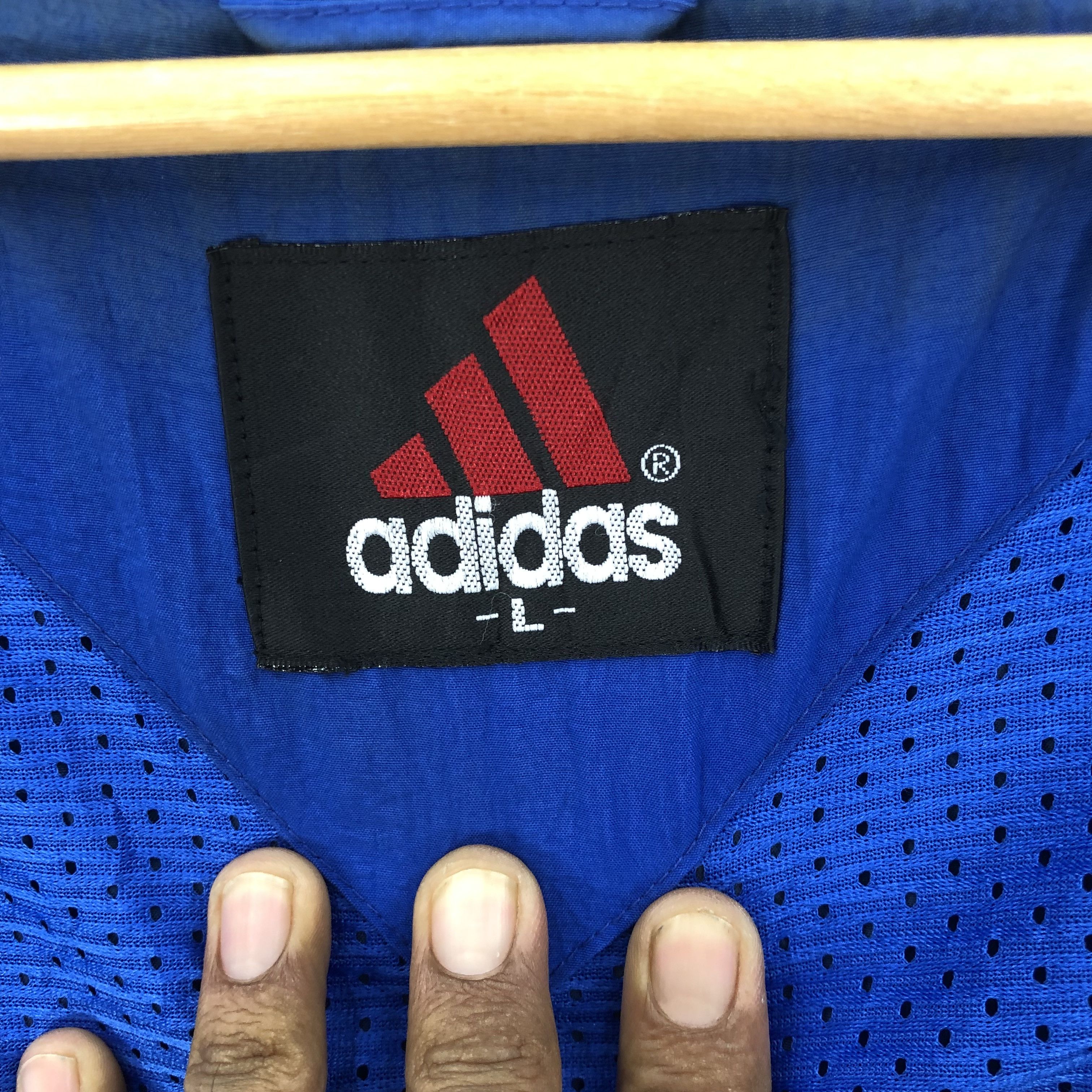 Adidas × Vintage Vintage 90s Dirty Adidas Windbreaker Zipper Jacket Size US L / EU 52-54 / 3 - 8 Thumbnail