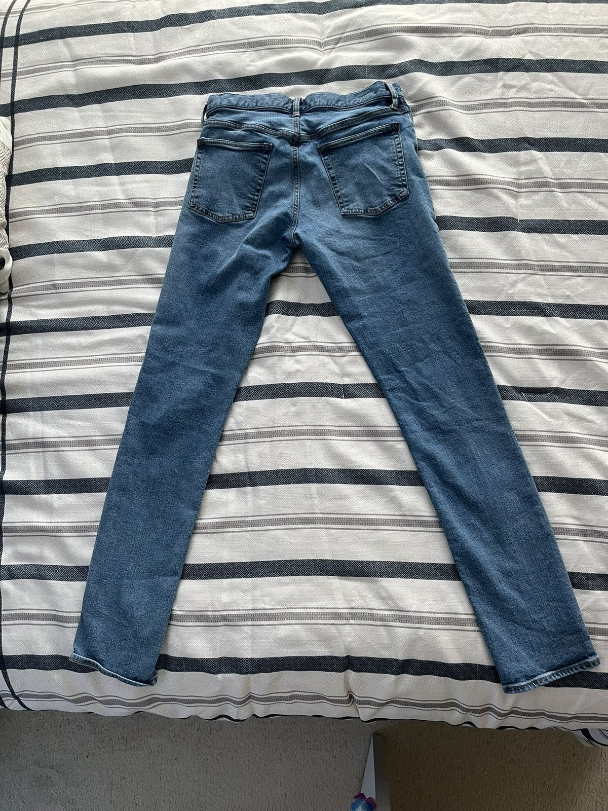 Gap Men’s Gap Slim Taper Blue Jeans Size US 32 / EU 48 - 6 Thumbnail