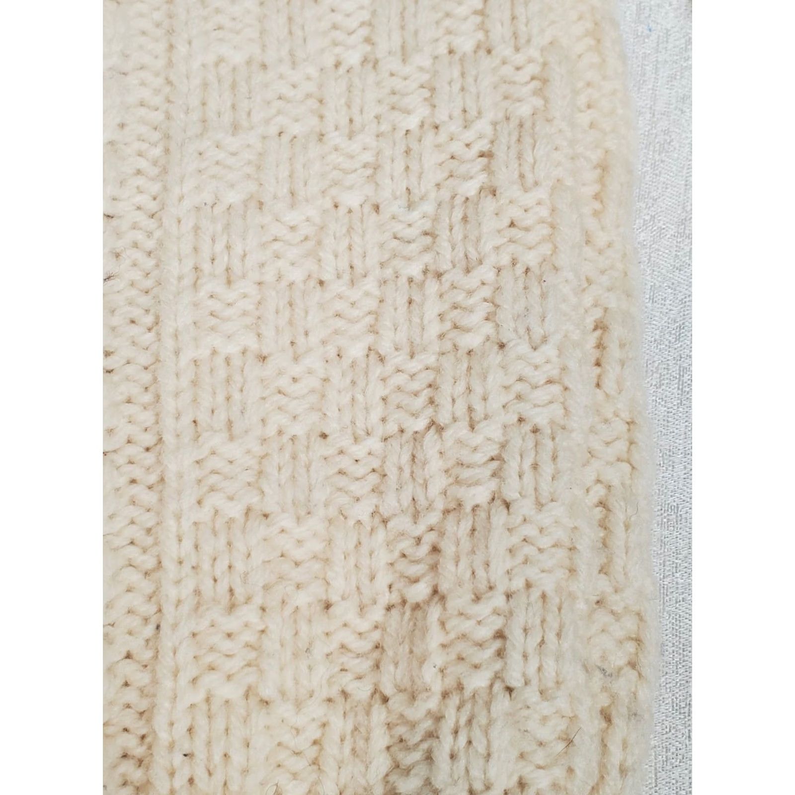 Vintage Aran Crafts 100% Merino Wool Crew Neck Sweater Natural Unisex L Ireland Knit Pullover Crew Neck Casual Wool Jumper Size US L / EU 52-54 / 3 - 7 Thumbnail
