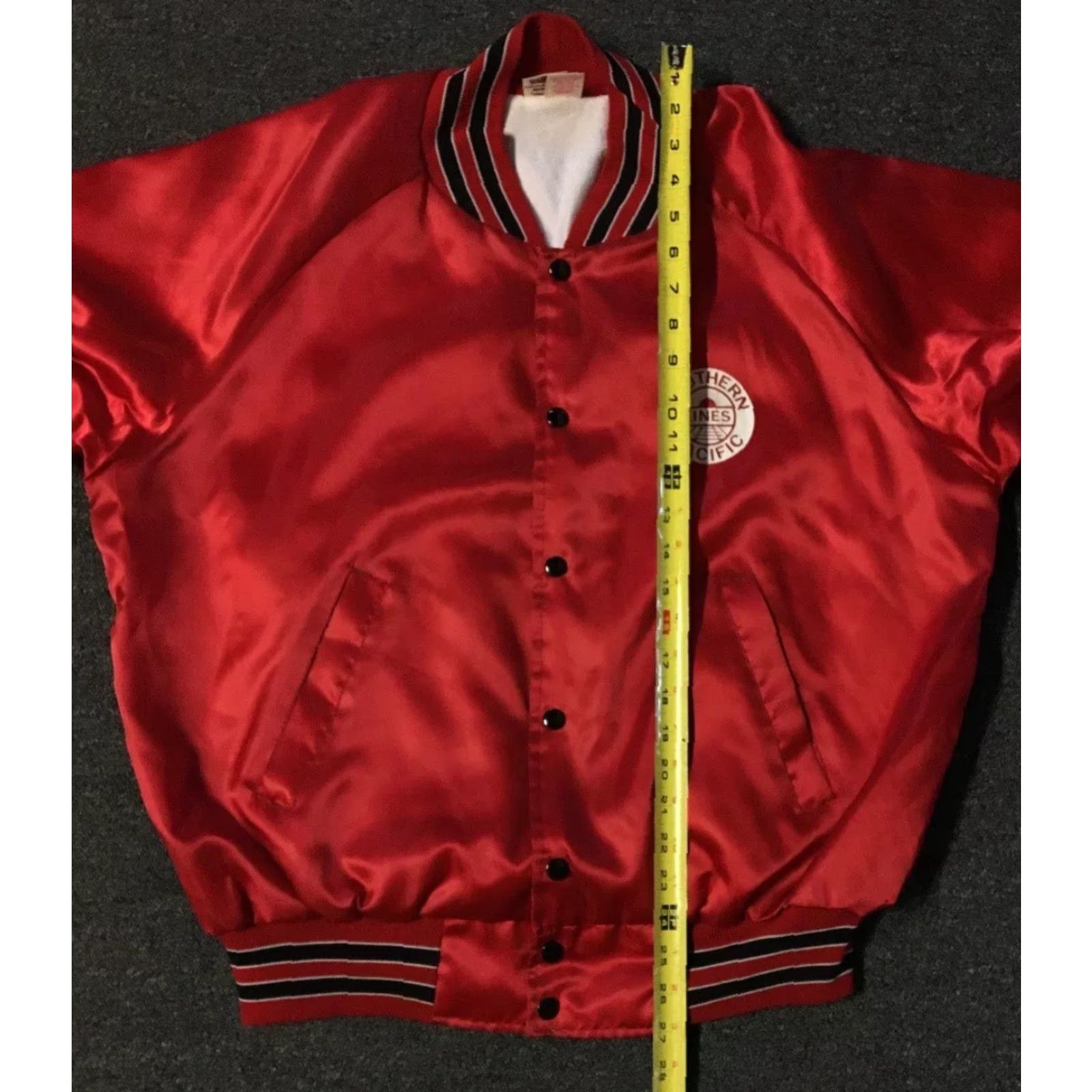 Vintage VINTAGE Southern Pacific Lines Railroad Satin Jacket L Mens Red 80s 70s Bomber Striped Lined USA Train Conductor Size US L / EU 52-54 / 3 - 8 Thumbnail