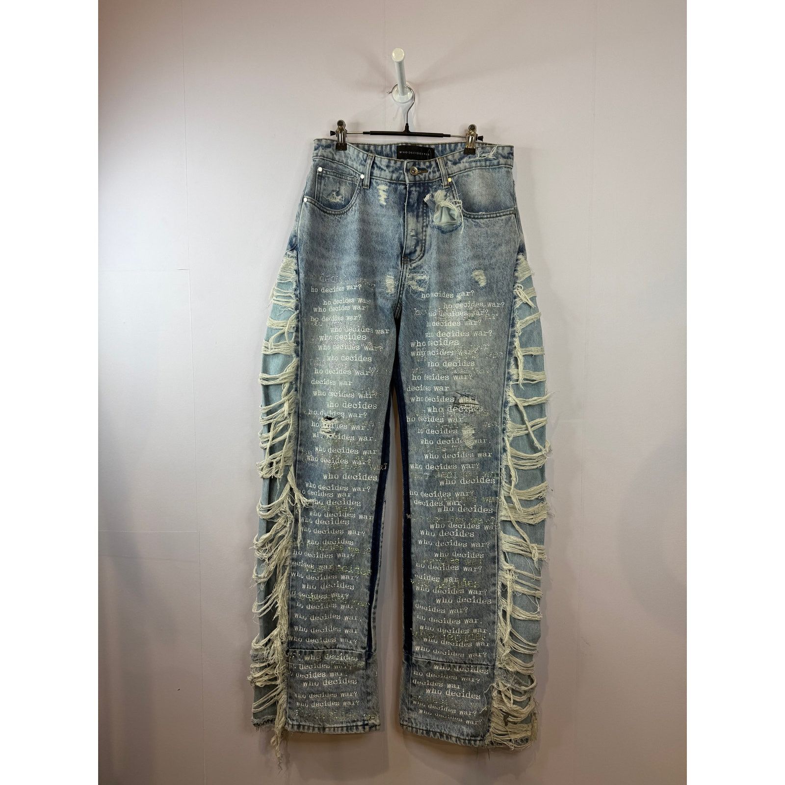 Who Decides War WDW Rhinestone Scripture Light Wash Jeans Size US 32 / EU 48 - 2 Thumbnail