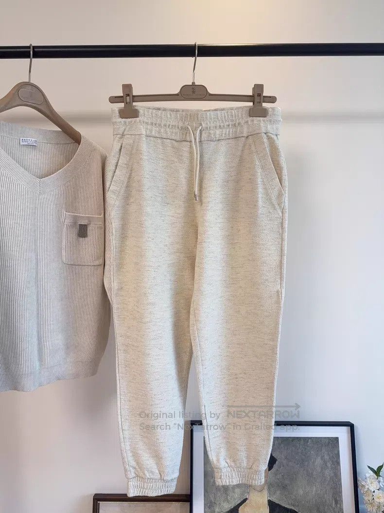 Loro Piana Loro Piana size L Athleisure Pants Size 28" / US 6 / IT 42 - 1 Thumbnail