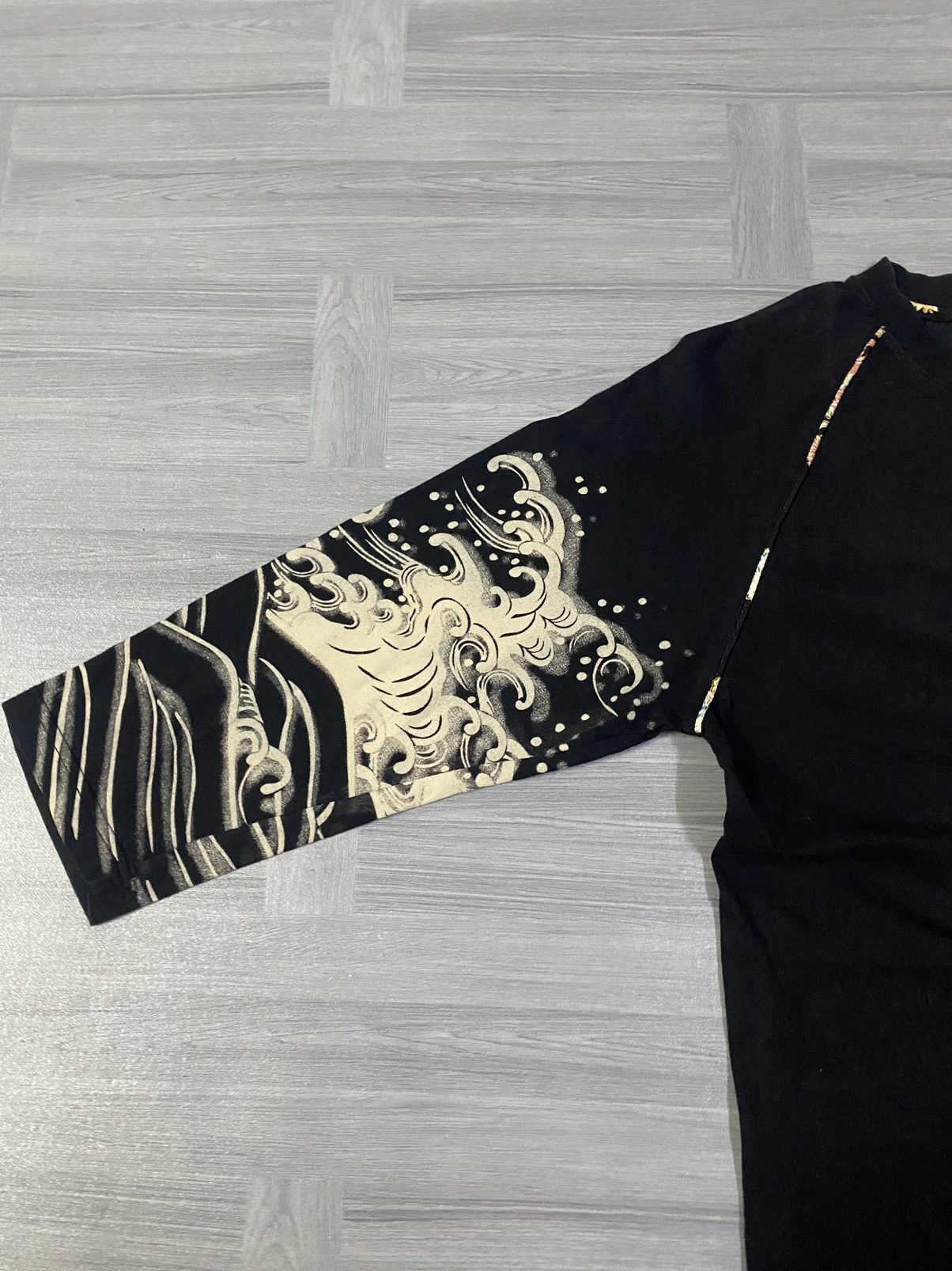 Japanese Brand Karakuridama Koi Embroidered Long Sleeve Size US M / EU 48-50 / 2 - 15 Thumbnail