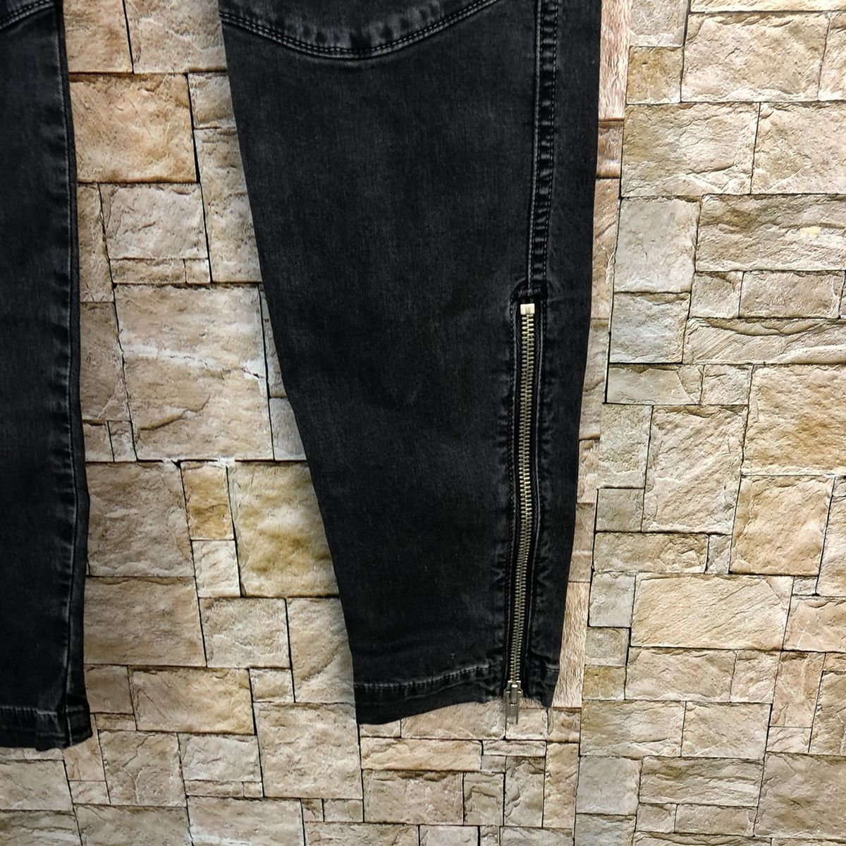 Japanese Brand Japanese Brand Black Cargo Multipocket Pants #A444 Size 26" / US 2 / IT 38 - 13 Thumbnail