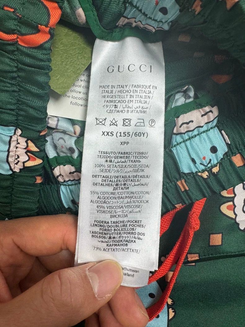 Gucci Gucci SizeXXS Green cartoon GG full logo trousers Size US 29 - 6 Thumbnail