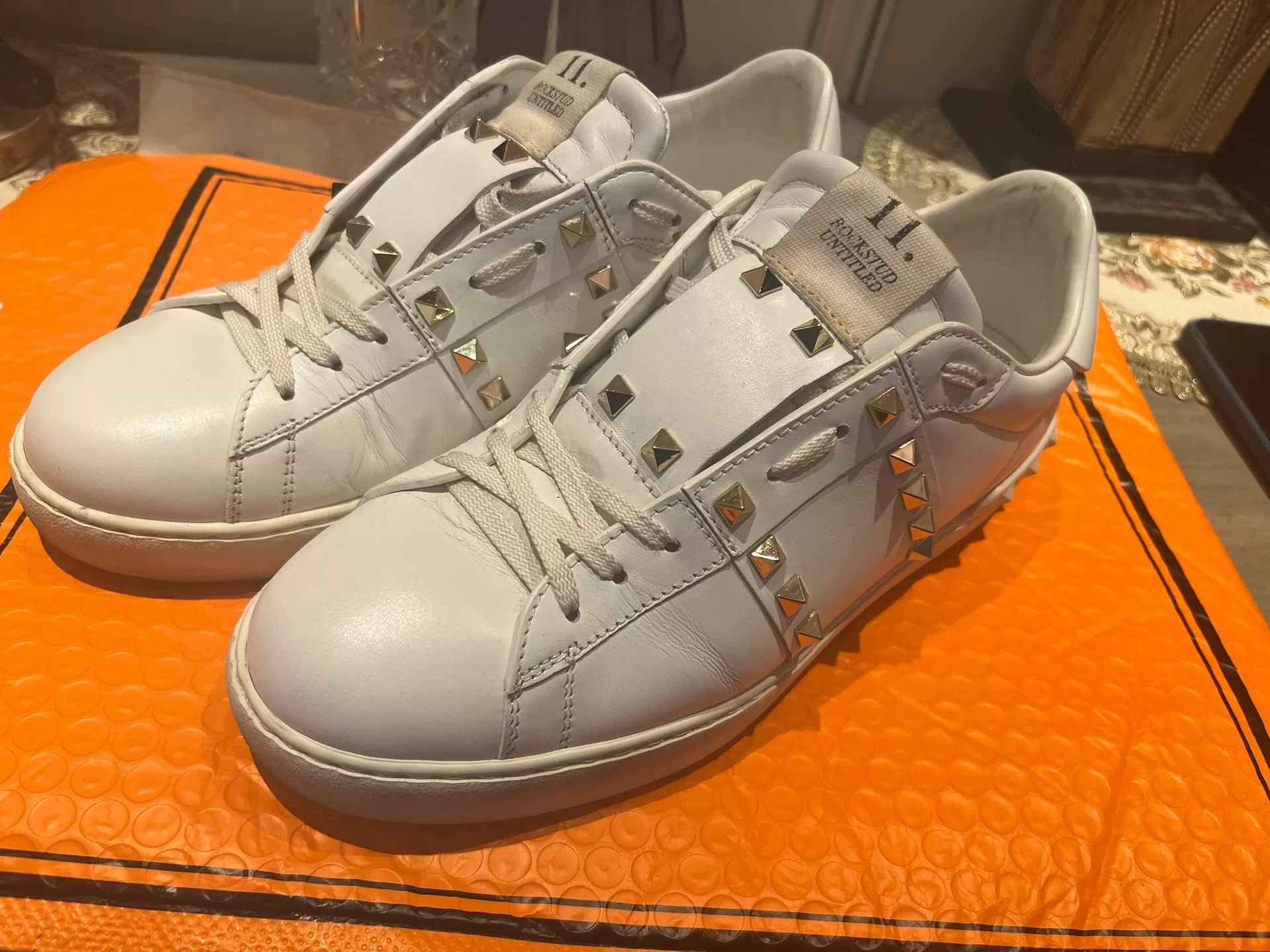 Valentino Valentino Studded White Sneakers Size 40 Size US 7 / EU 40 - 1 Thumbnail