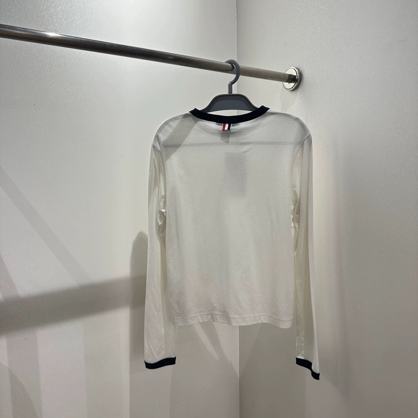 Thom Browne ThomBrowne apr661 colorblock long sleeve cotton tee 42 Size M / US 6-8 / IT 42-44 - 2 Thumbnail