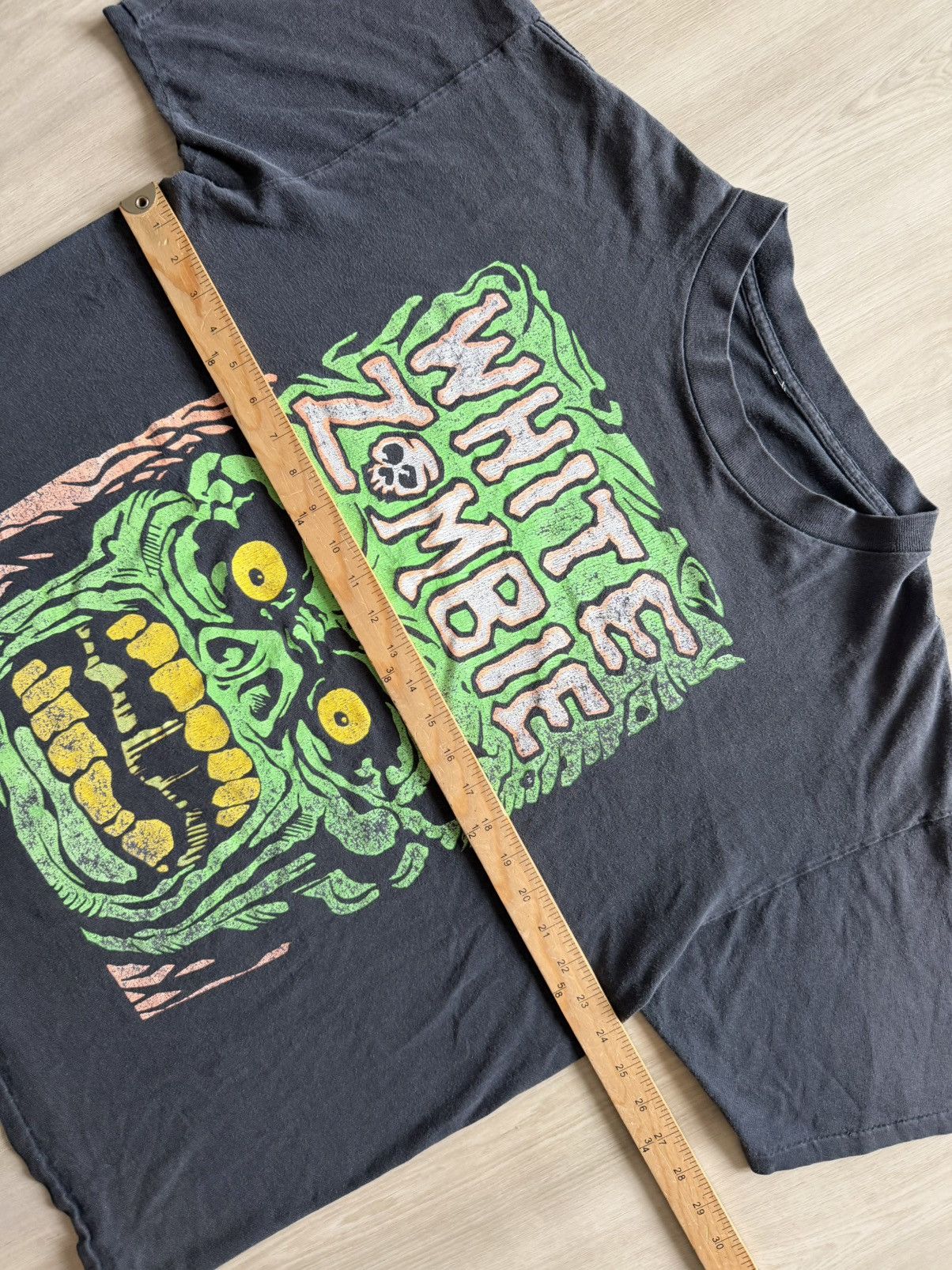 Vintage Vintage White Zombie 1993 La Sexorcisto Shirt Mens XL Tour Size US XL / EU 56 / 4 - 5 Thumbnail