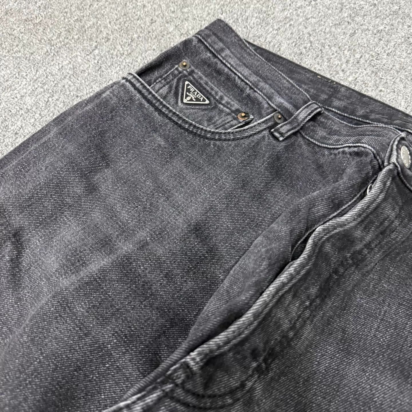 Prada Prada Gray Washed Triangle Logo Jeans 33 99 New Size US 33 - 3 Thumbnail