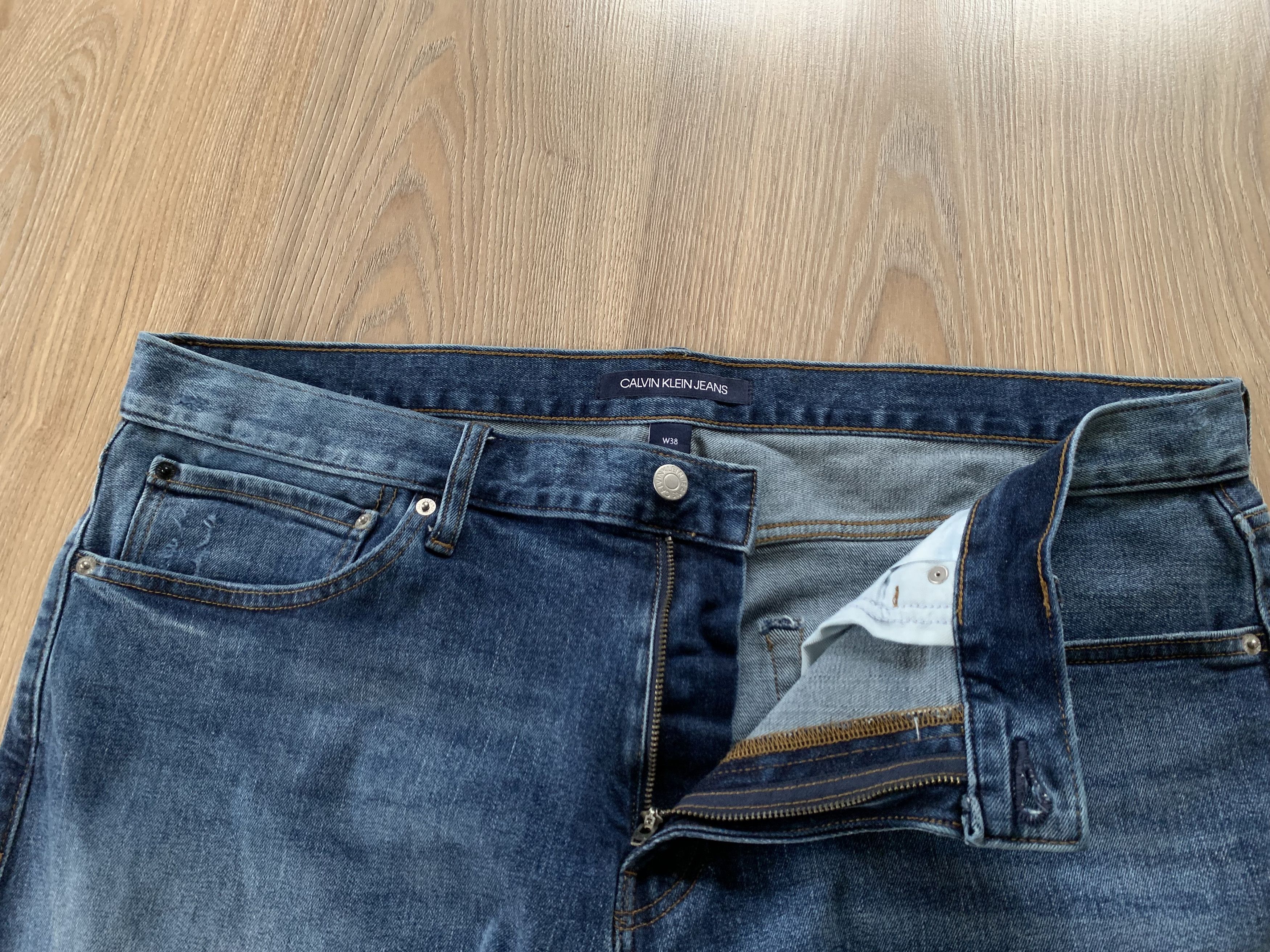 Calvin Klein Men's Vintage Calvin Klein Denim Shorts Size US 38 / EU 54 - 5 Thumbnail