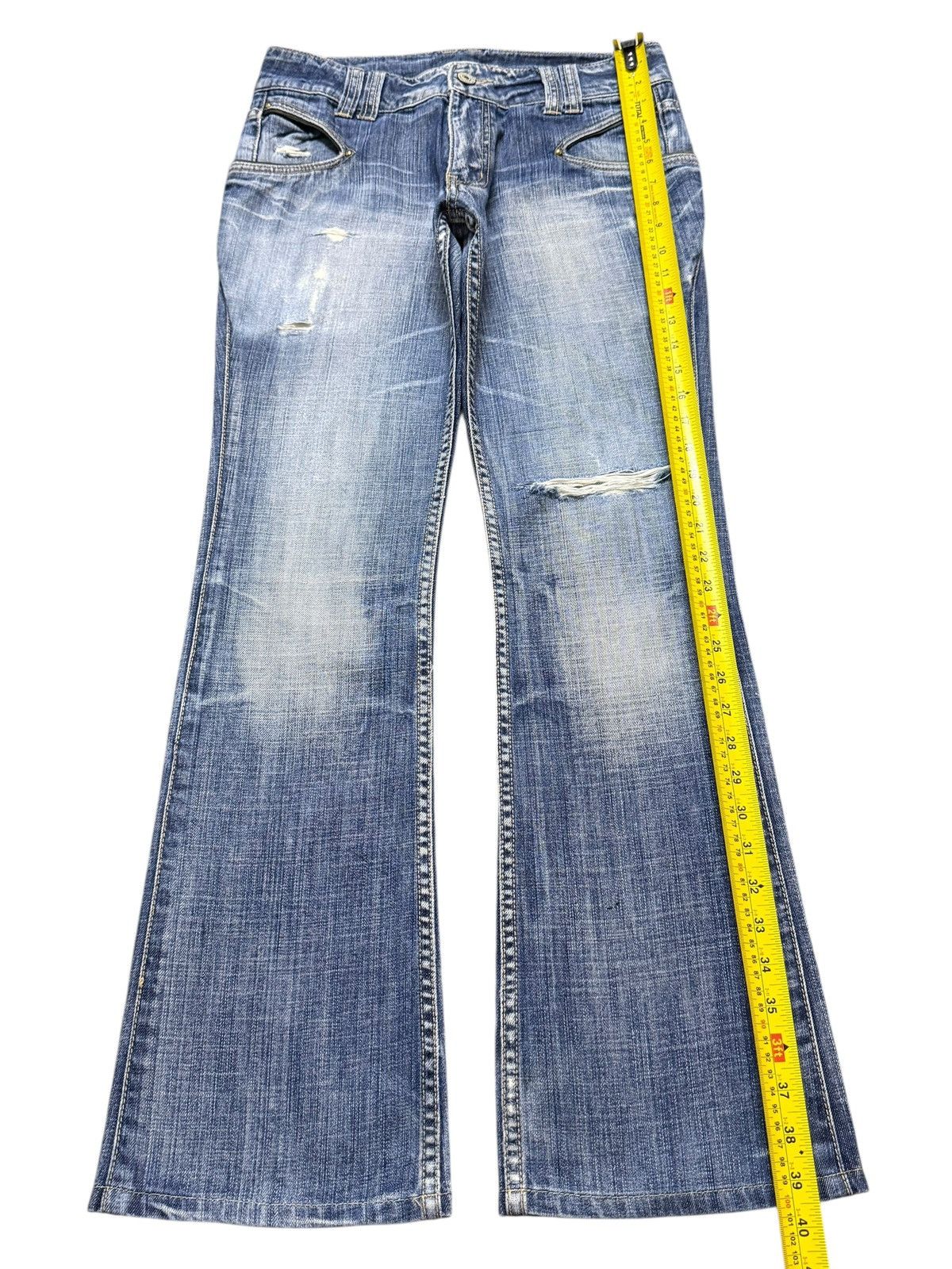 If Six Was Nine Vintage Michel Klein Blue Faded Wash Distress Wide Leg Flare Size US 30 / EU 46 - 13 Thumbnail