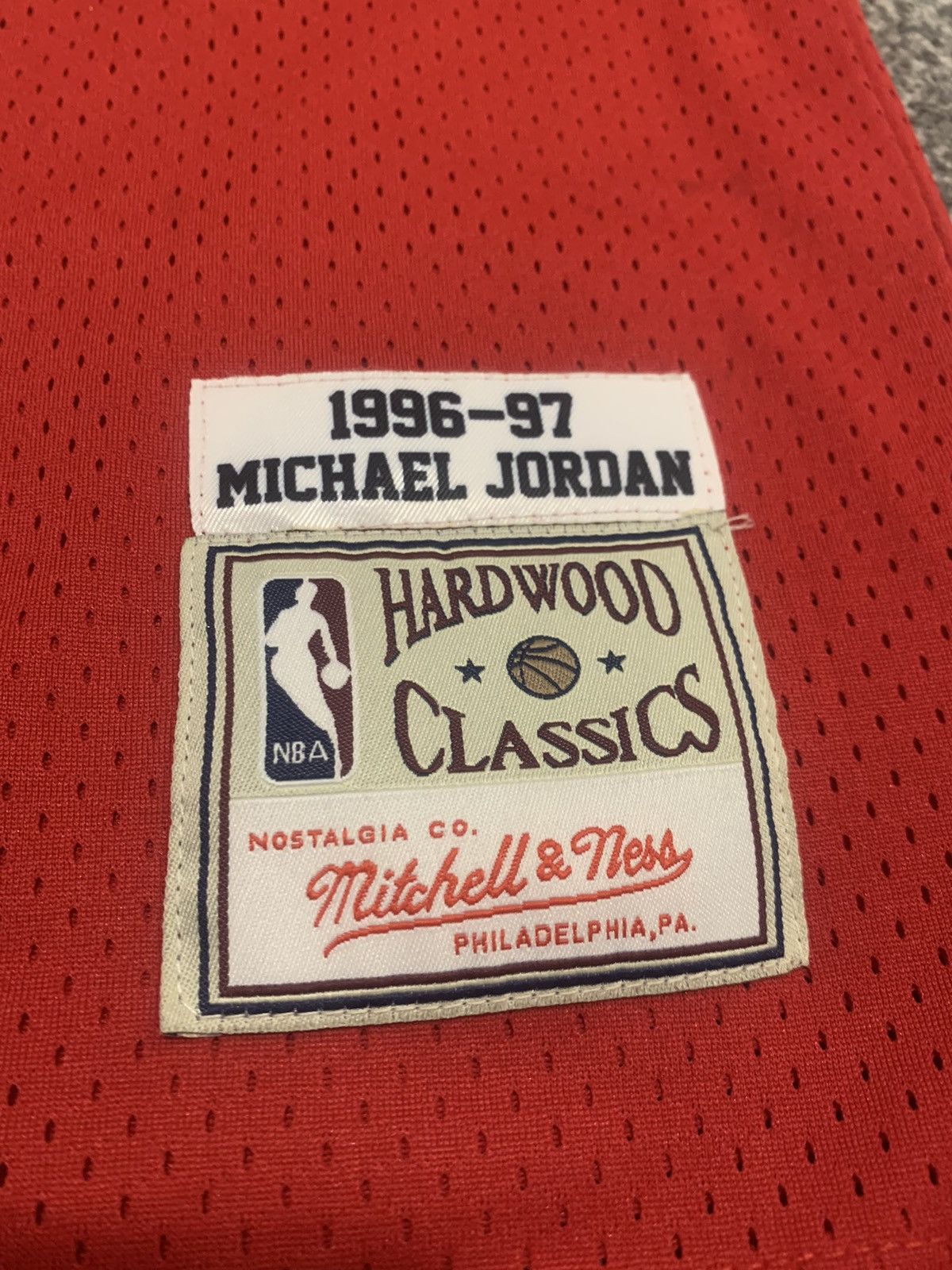 Mitchell & Ness Mitchell and Ness 1996 Chicago Bulls Jordan Jersey Size US M / EU 48-50 / 2 - 6 Thumbnail