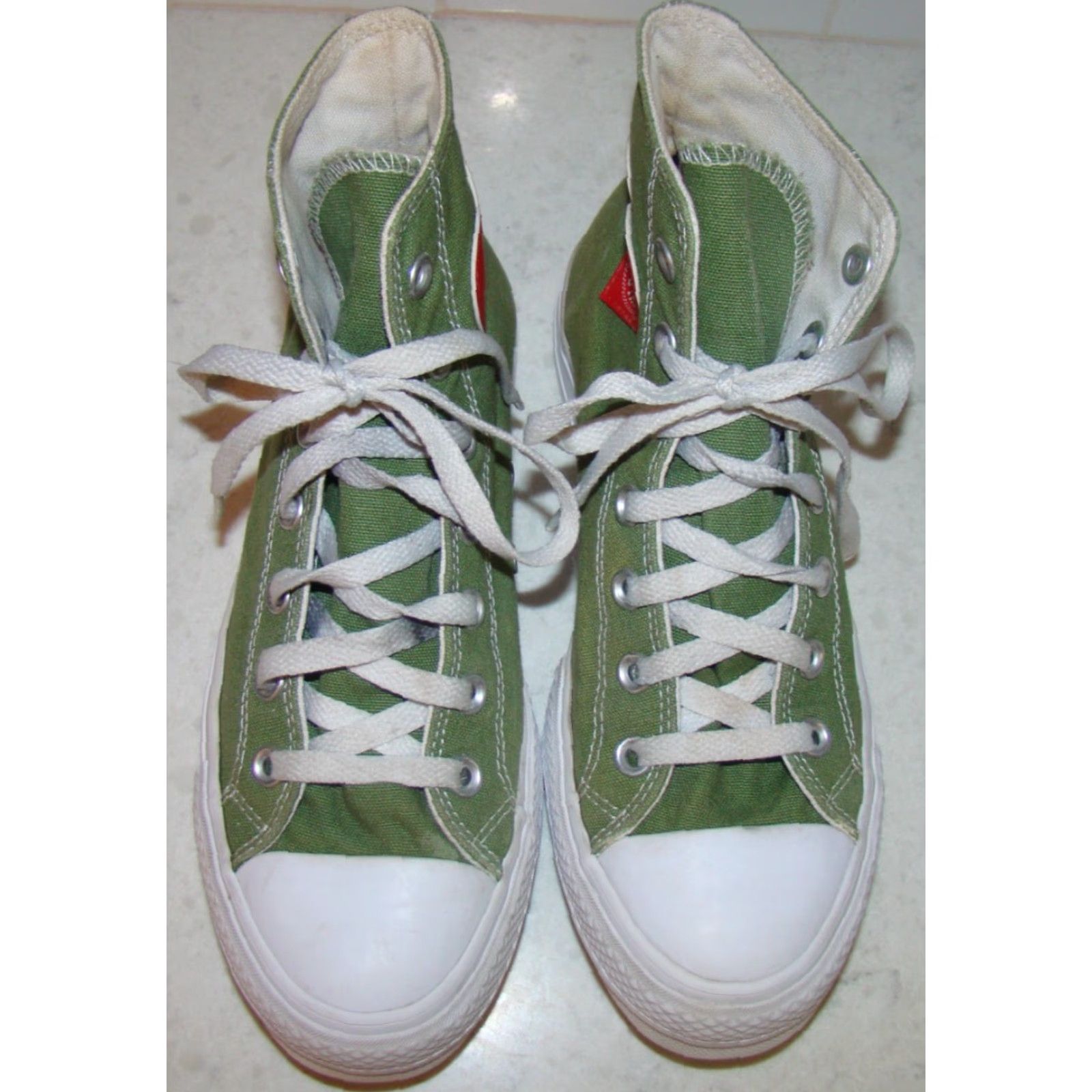 Converse Converse All Star High Top Platform Green Heart Sneaker Womens Mens 7.5 5.5 Canvas Cushioned Rubber Shoes Size M / US 6-8 / IT 42-44 - 3 Thumbnail