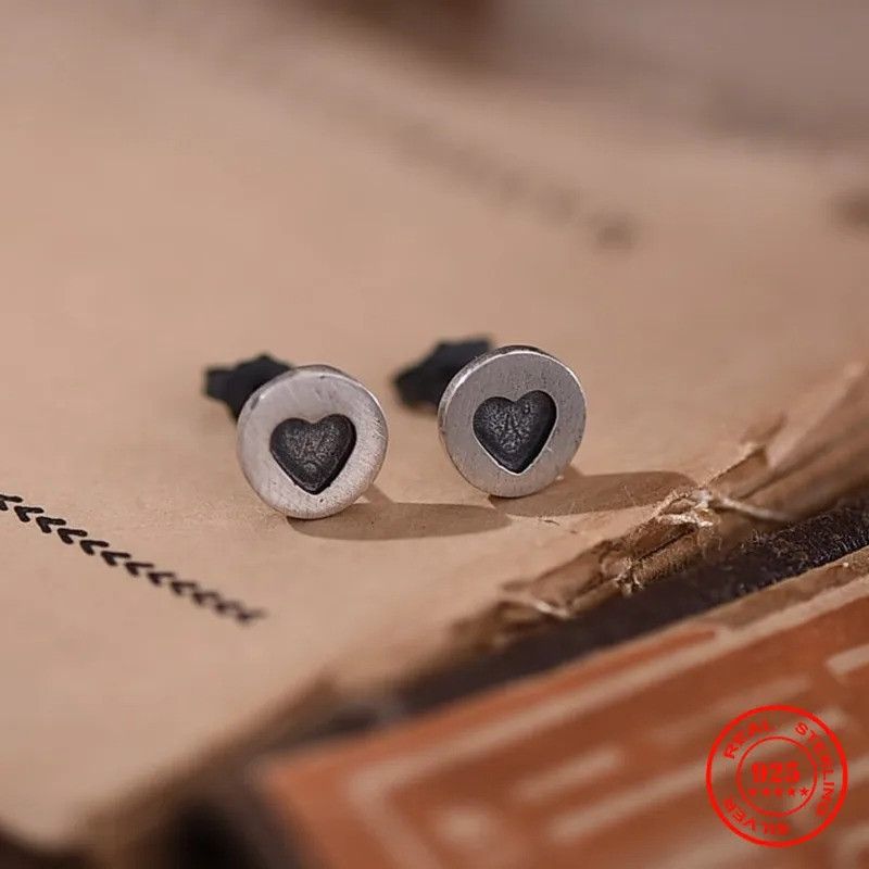 Jewelry Heart Round Stud Earrings 925 Sterling Silver Ear Gift Size ONE SIZE - 2 Thumbnail