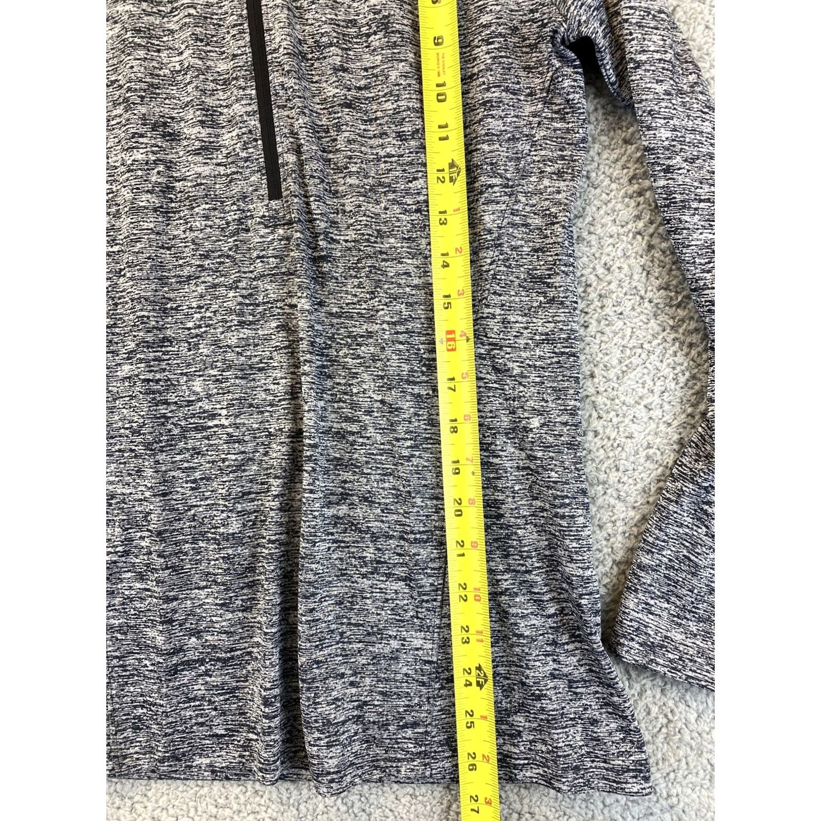 Under Armour Under Armour Pullover Shirt Women M Gray 1/2 Zip Breathable Long Sleeve Activewear Casual Jacket Sports Size M / US 6-8 / IT 42-44 - 5 Thumbnail