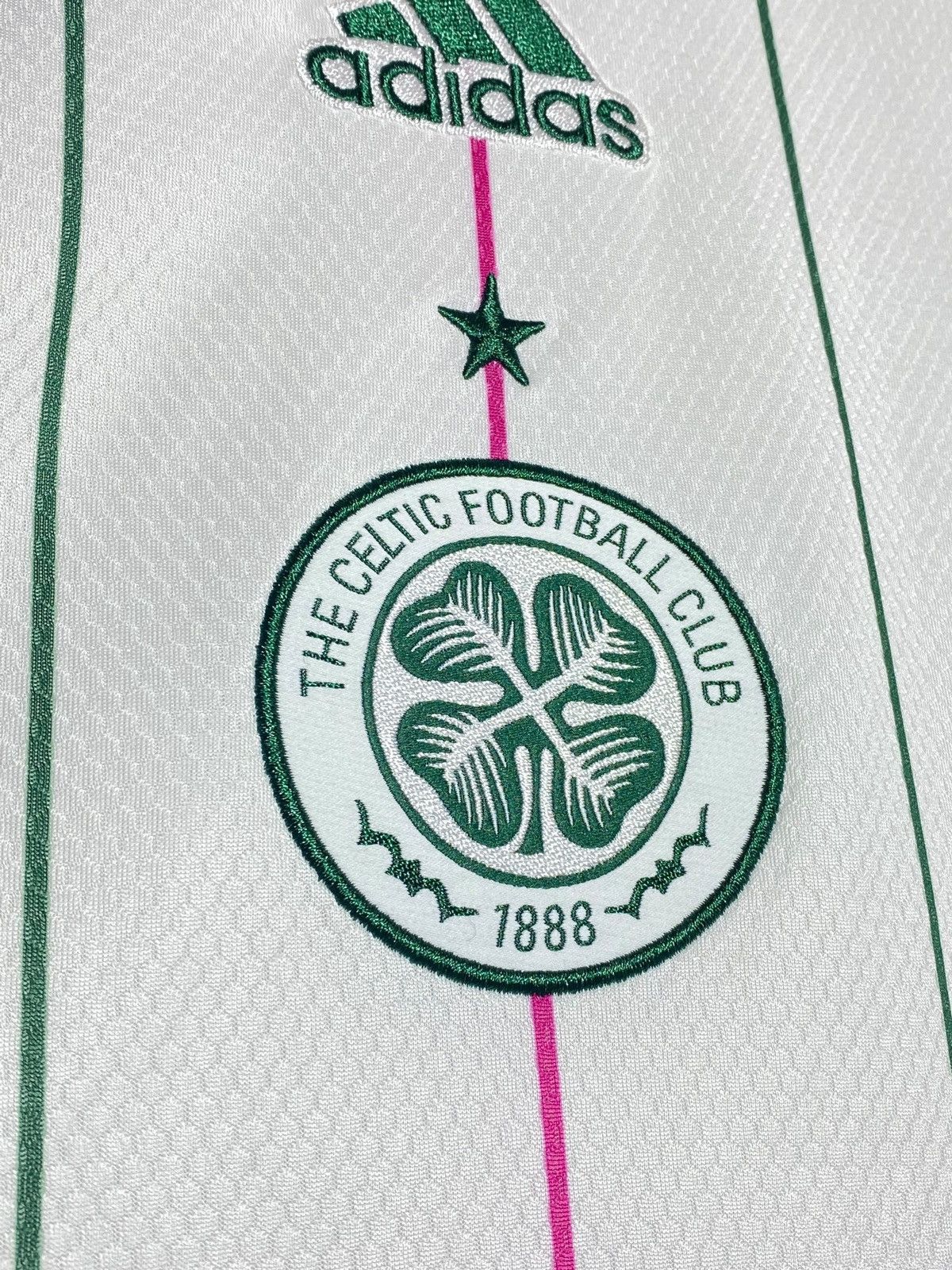 Adidas CELTIC AWAY JERSEY ADIDAS PRIMEGREEN XL STRIPES Size US XL / EU 56 / 4 - 6 Thumbnail