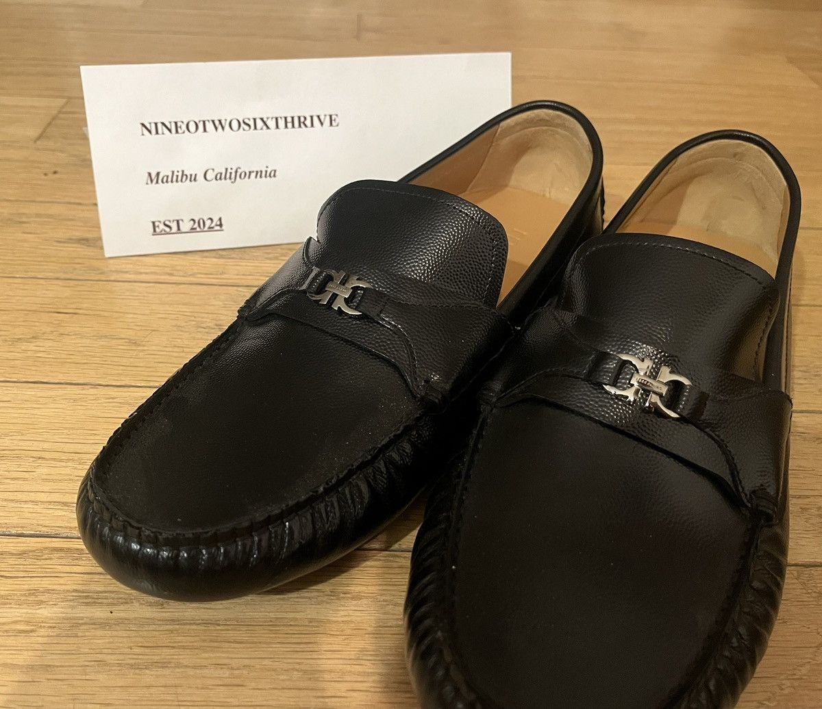 Salvatore Ferragamo Ferragamo Gancini Buckle Loafers - Black/Brown Size US 8 / EU 41 - 4 Thumbnail