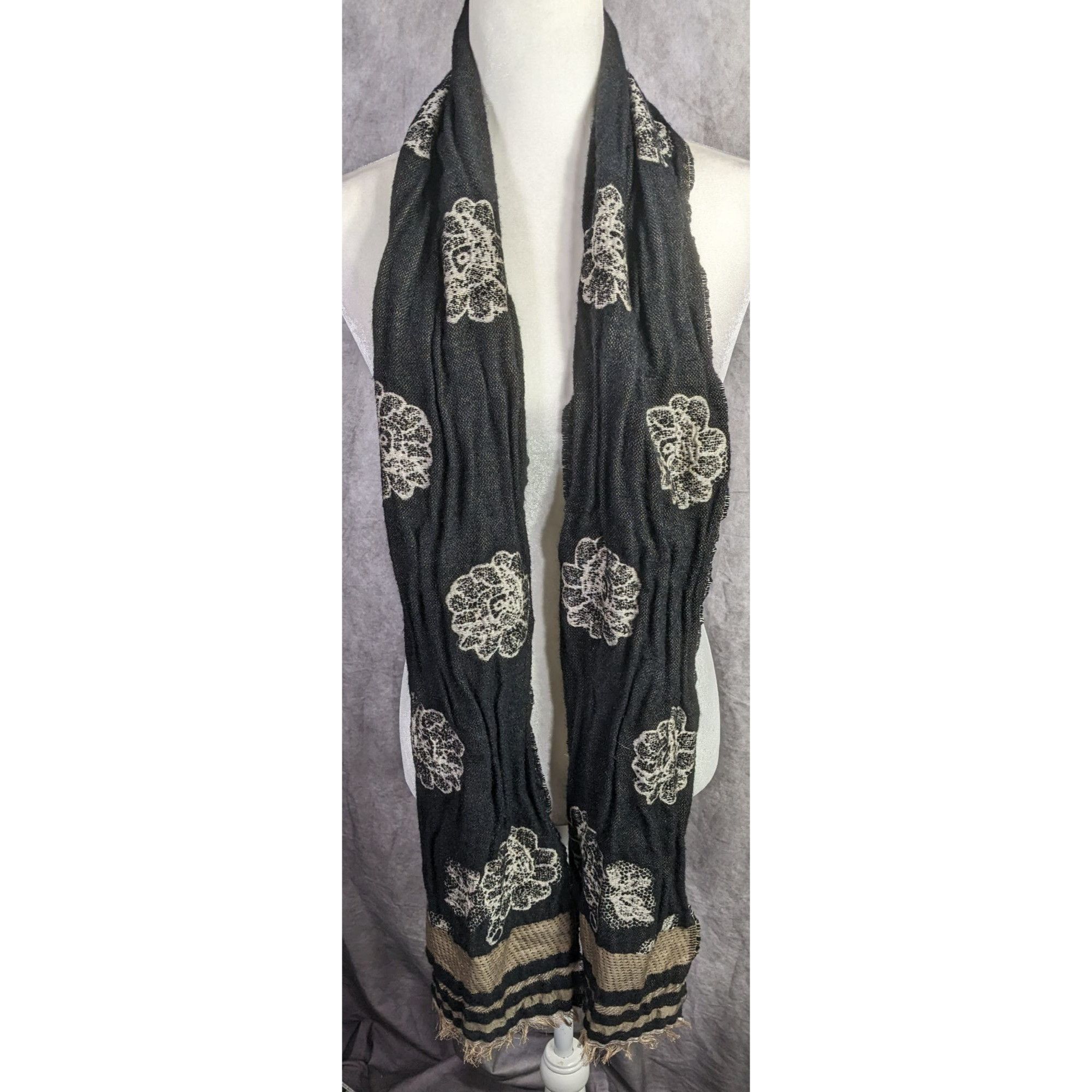 Other Vintage Guillaume De Mon Paris Black Floral Scarf Made In Fr Size ONE SIZE - 7 Thumbnail