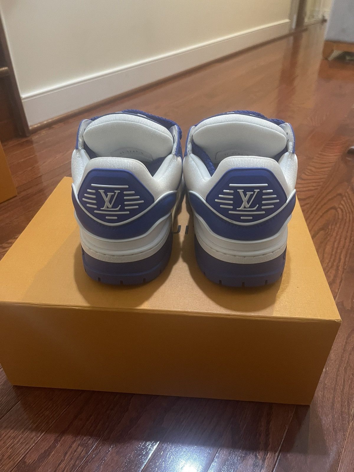 Louis Vuitton Louis Vuitton Maxi Sneakers Size US 11 / EU 44 - 4 Thumbnail