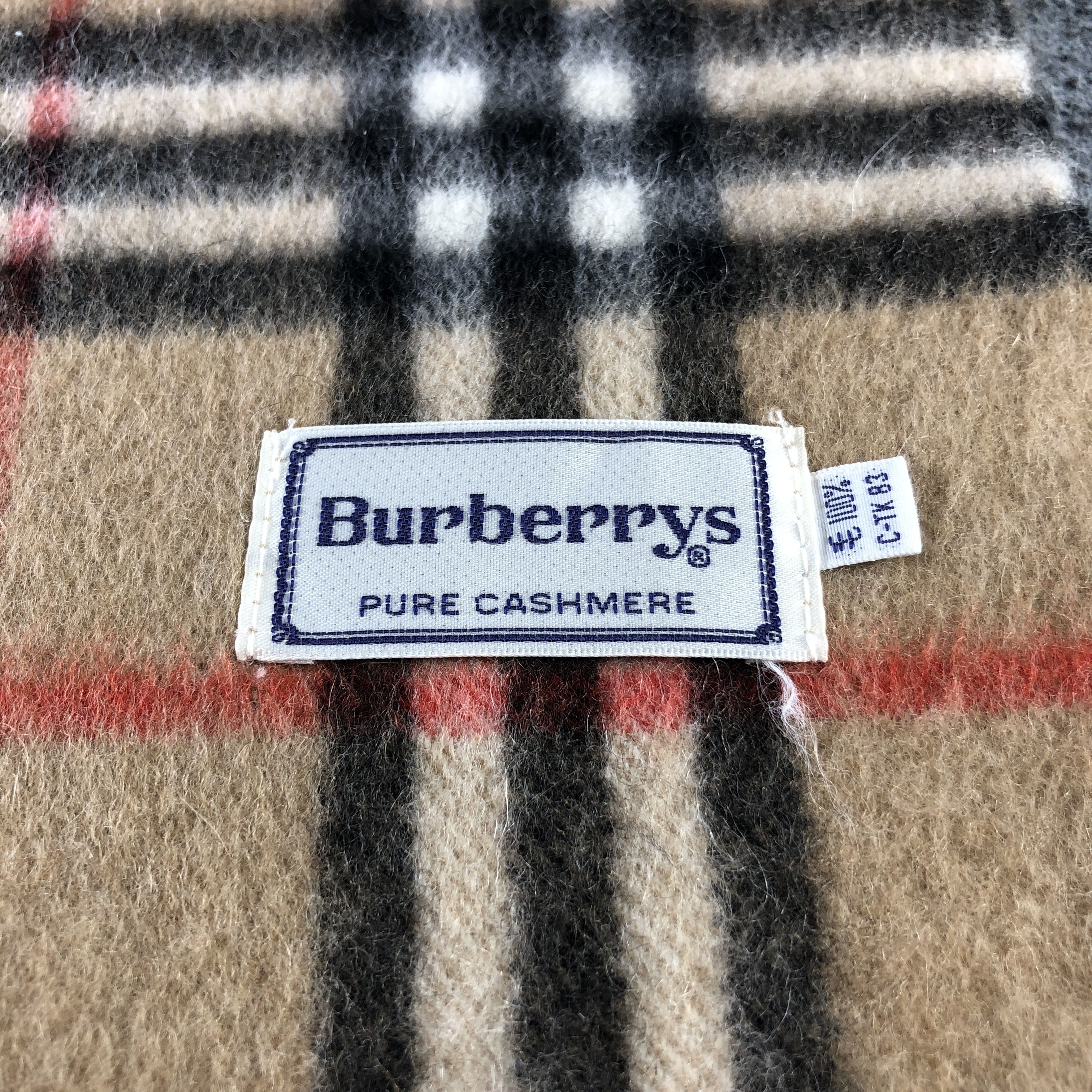 Burberry Burberry Tan Nova Check Cashmere Scarf Muffler V2871 Size ONE SIZE - 4 Thumbnail