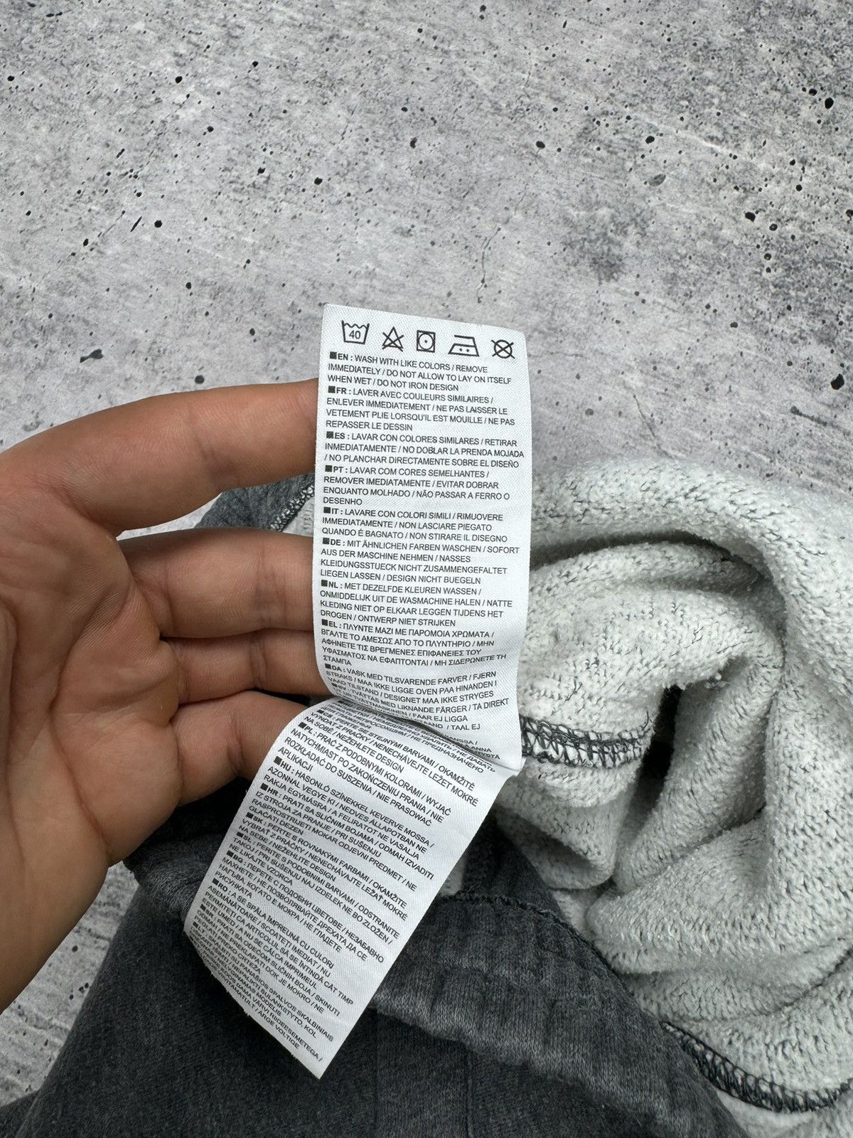 Nike × Vintage Vintage Nike Y2K Style Grey Wide Leg Loose Sweatpants Pants Size US 30 / EU 46 - 13 Thumbnail