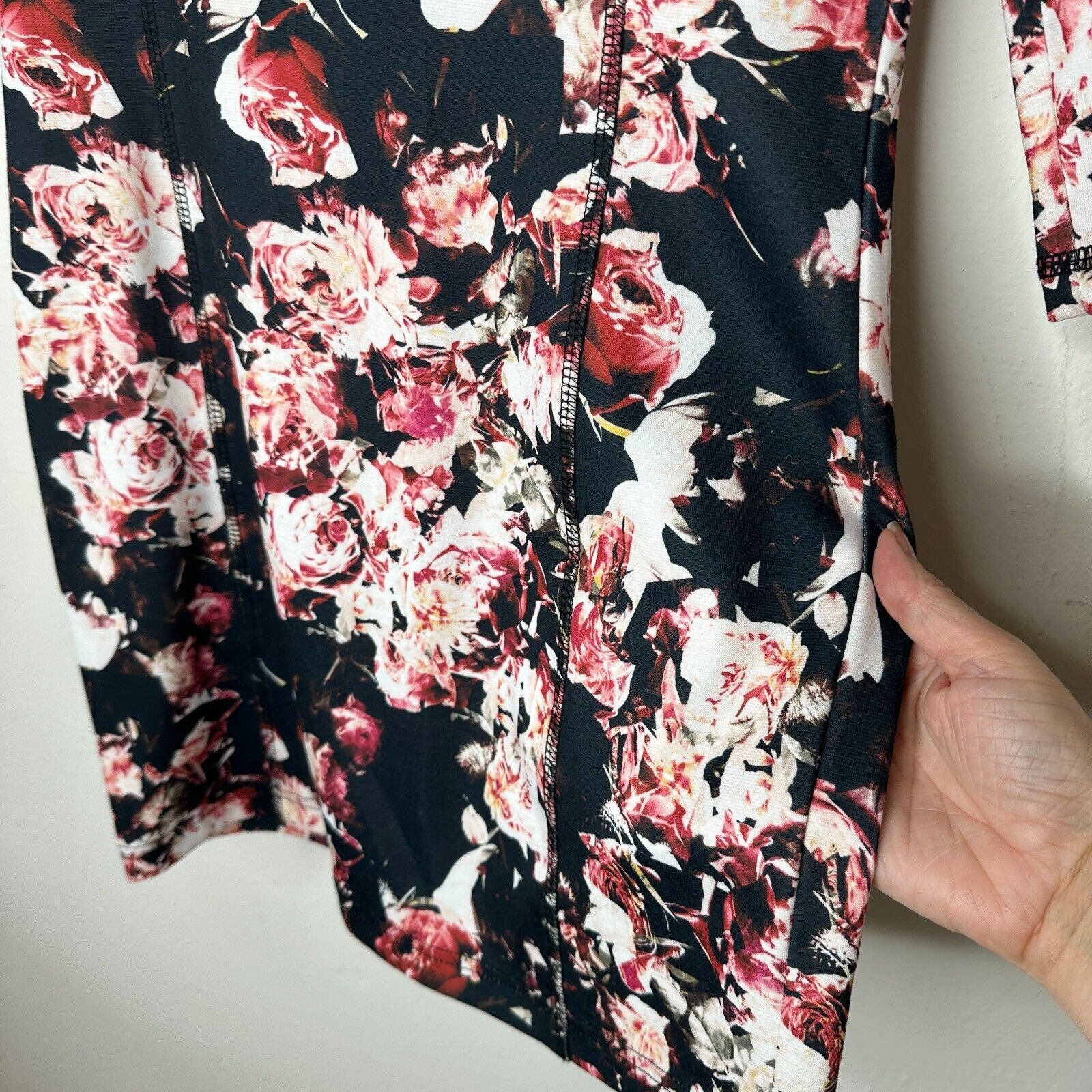 H&M H&M Black Floral 3/4 Sleeve Dress Quilted At Shoulders Zip S Size S / US 4 / IT 40 - 5 Thumbnail