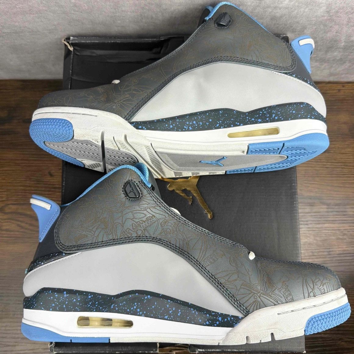 Jordan Brand Air Jordan Dub Zero Wolf Grey University Blue 311046-007 OG Size US 10.5 / EU 43-44 - 4 Thumbnail