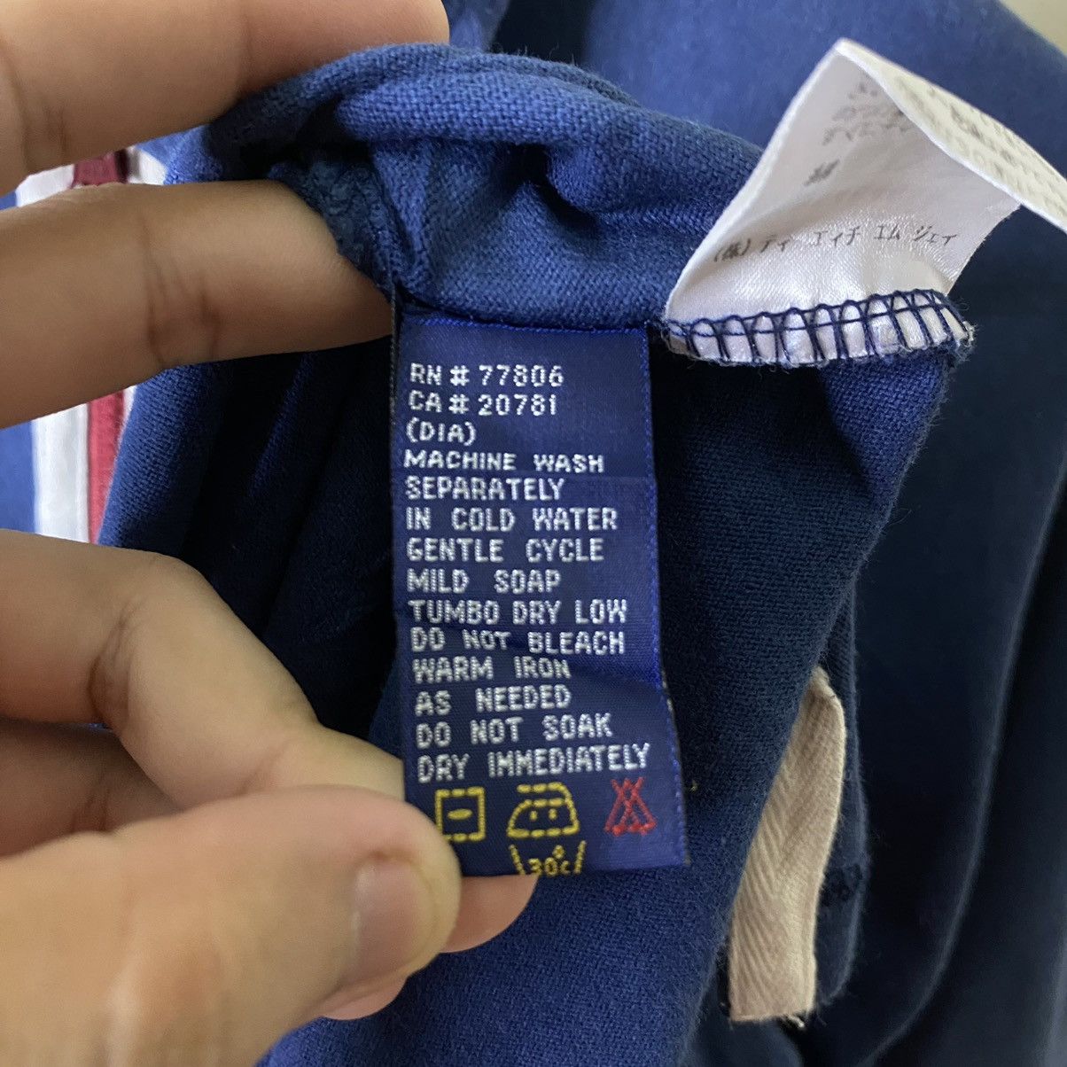 Tommy Hilfiger Vintage Tommy Hilfiger Half Zipper Polo Tee Size US L / EU 52-54 / 3 - 7 Thumbnail