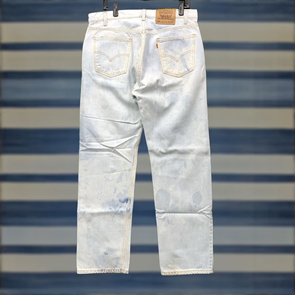 Levi's Levi's 505 Jeans Mens 36 Regular Light Blue Denim Straight Leg Workwear 90s Vintage USA 5-Pocket Mens Size US 36 / EU 52 - 1 Thumbnail